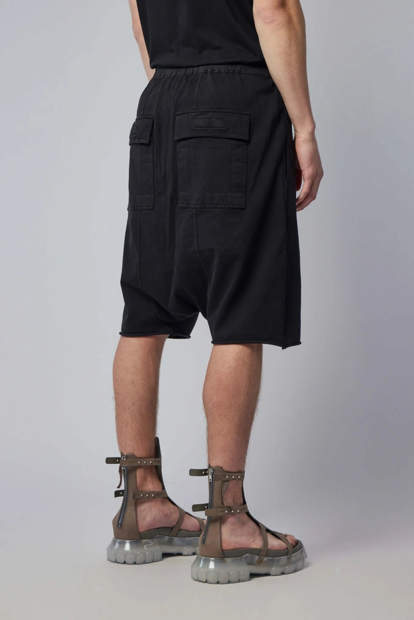Drawstring Pods Knit Shorts - Image 3