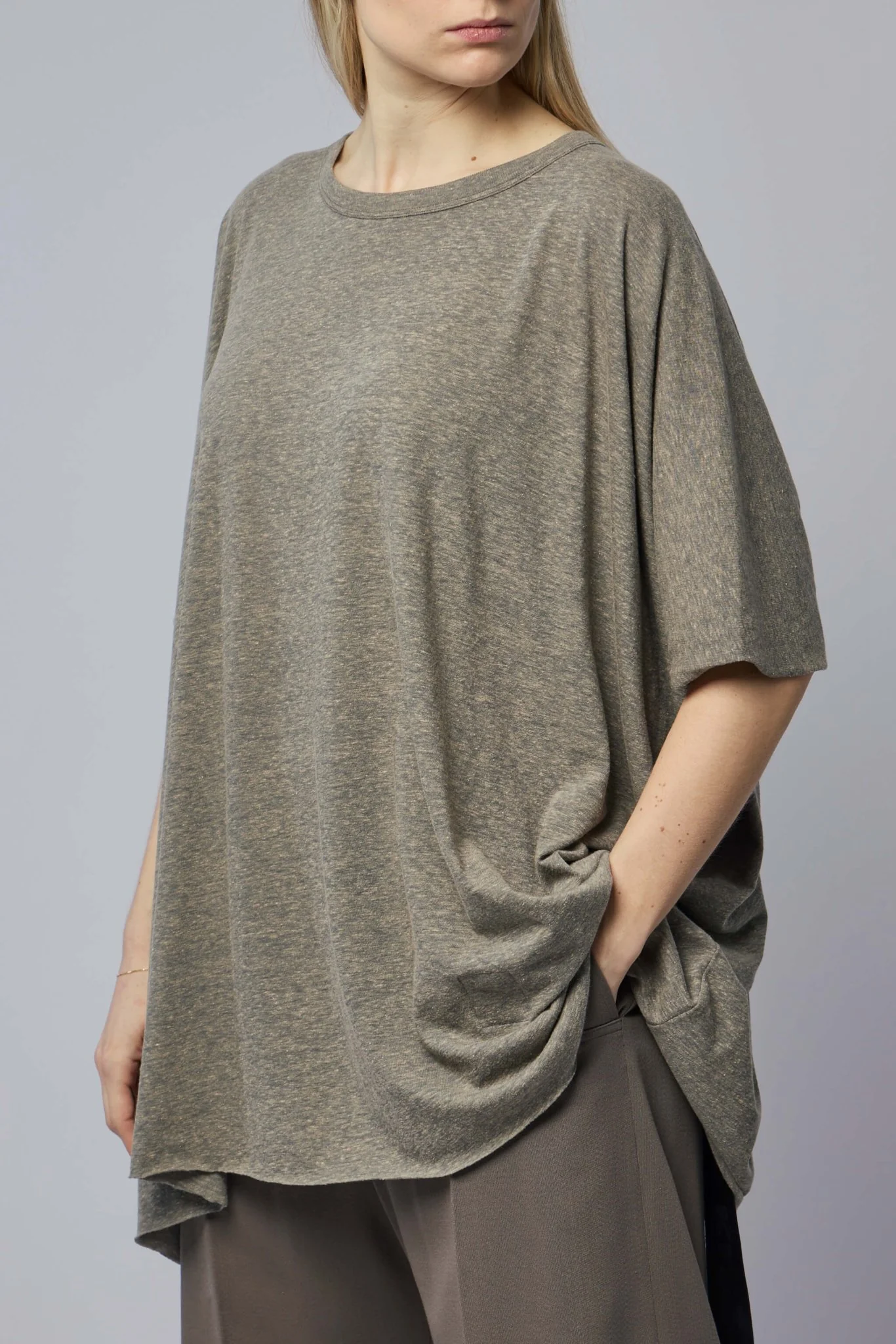 Minerva Knit T-shirt - Image 3