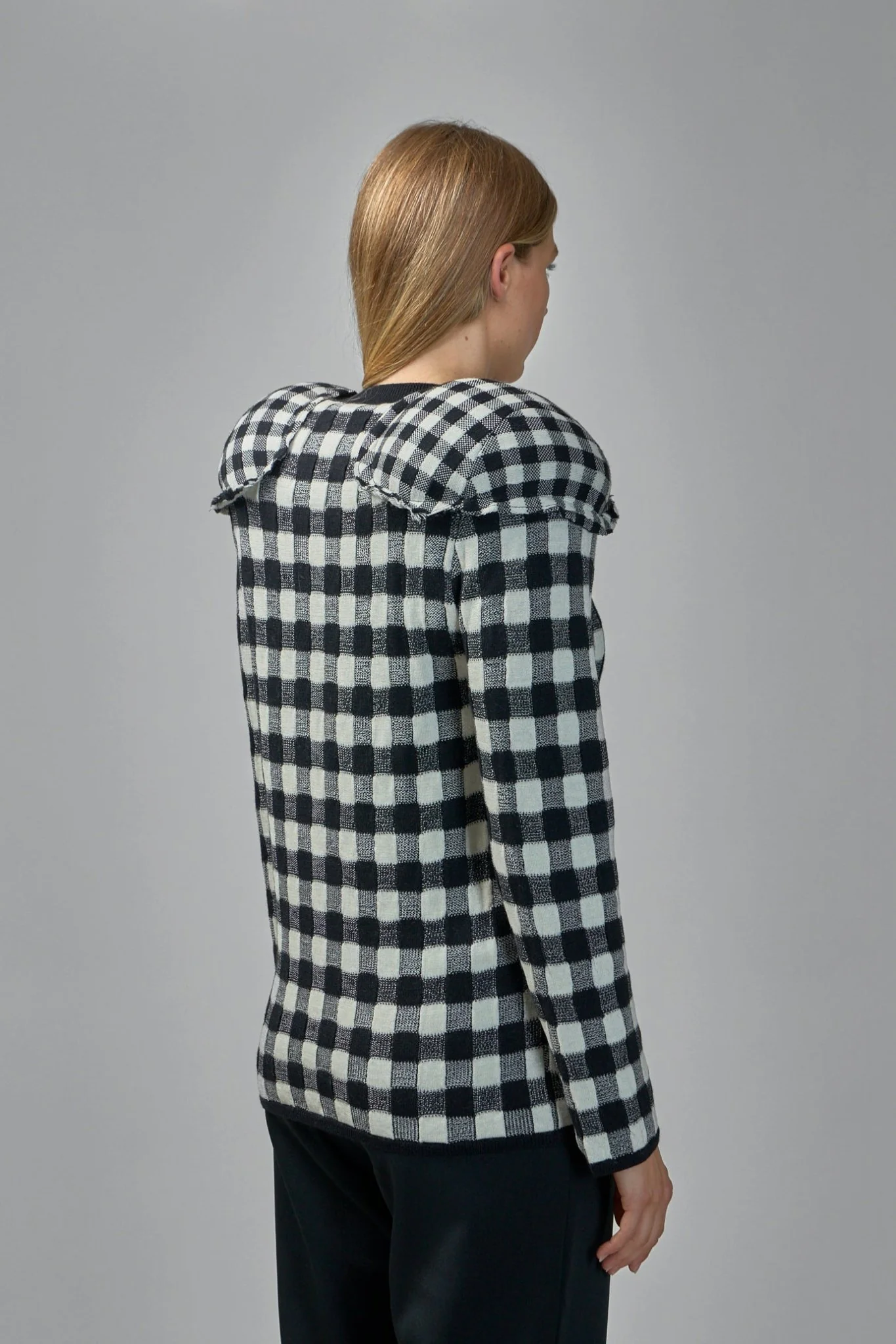 Ladies' Sweater - Image 3