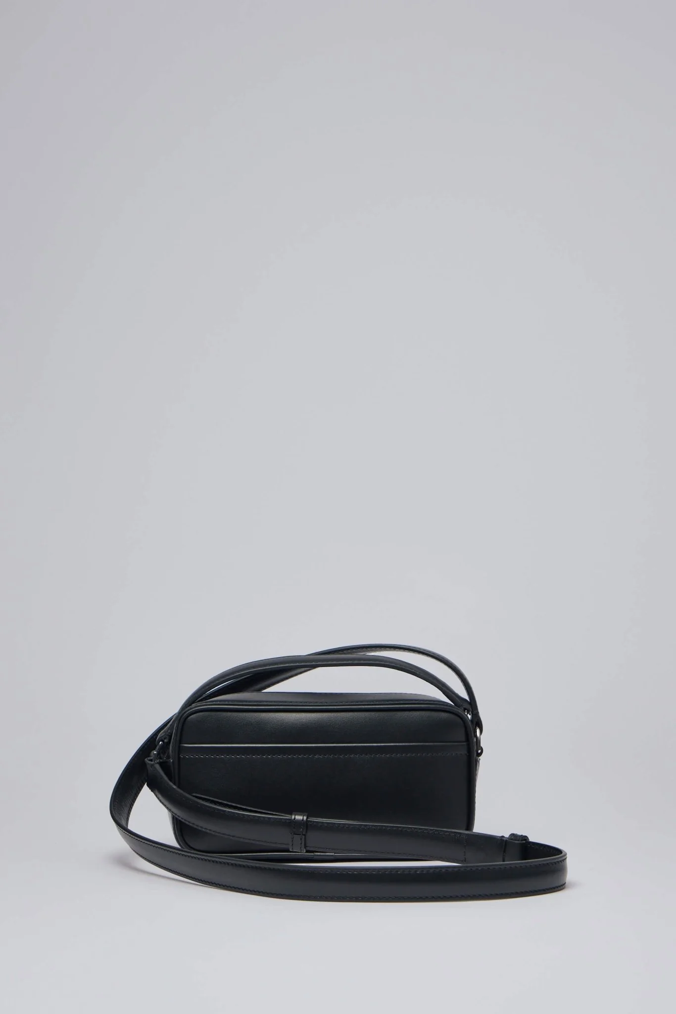 Le Baneto Shoulder Bag - Image 3