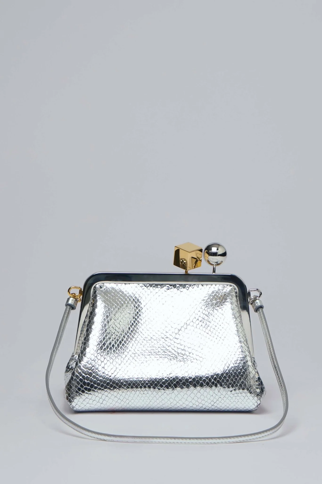 Le Berlingot Shoulder Bag - Image 3
