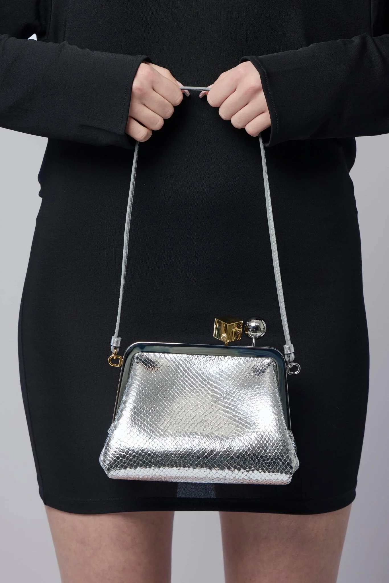 Le Berlingot Shoulder Bag - Image 5