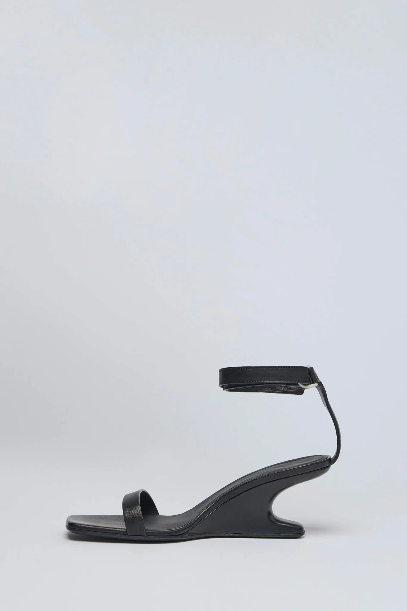 Cantilever 6 Minimal Sandal - Image 3