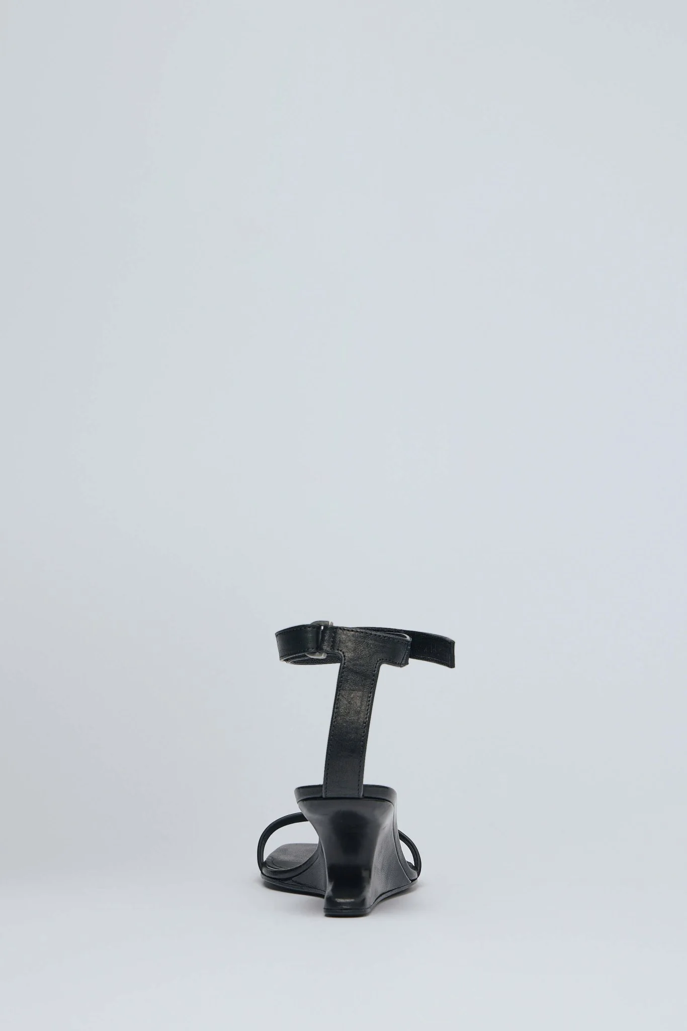 Cantilever 6 Minimal Sandal - Image 4