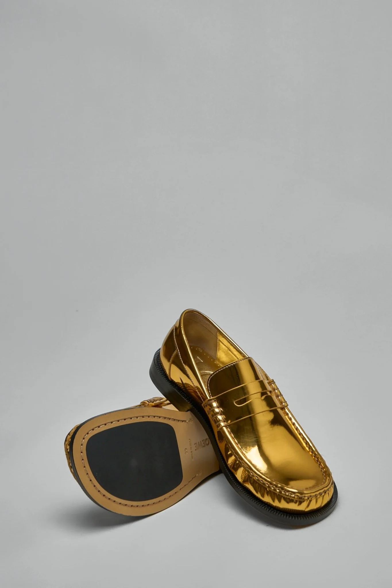 Campo Loafer in Metallic Calfskin - Image 5