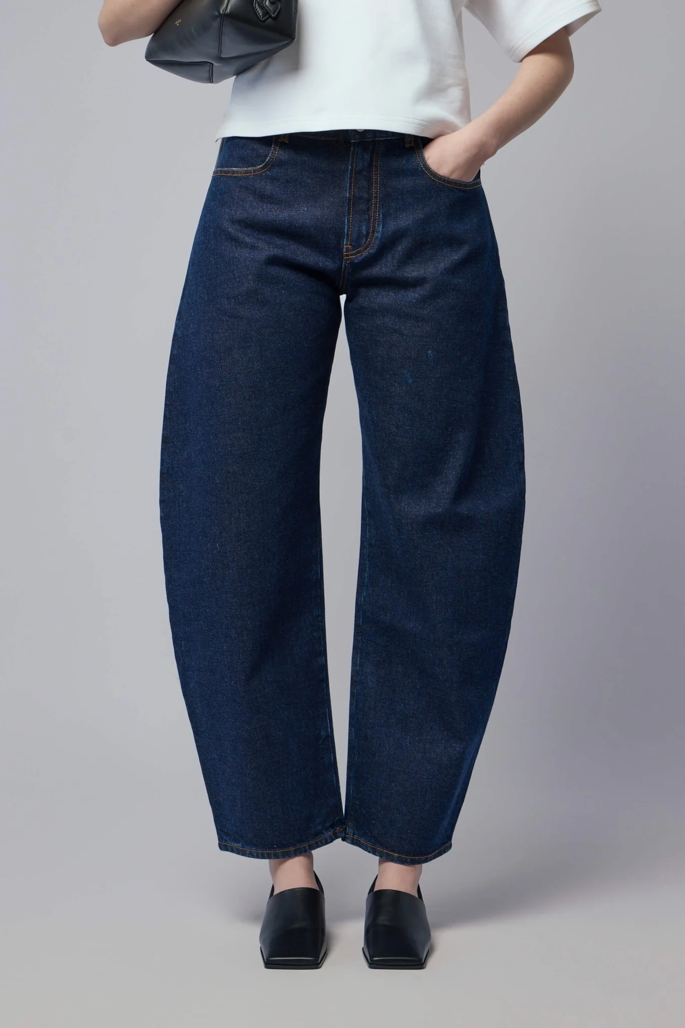 Low Round Denim Pants