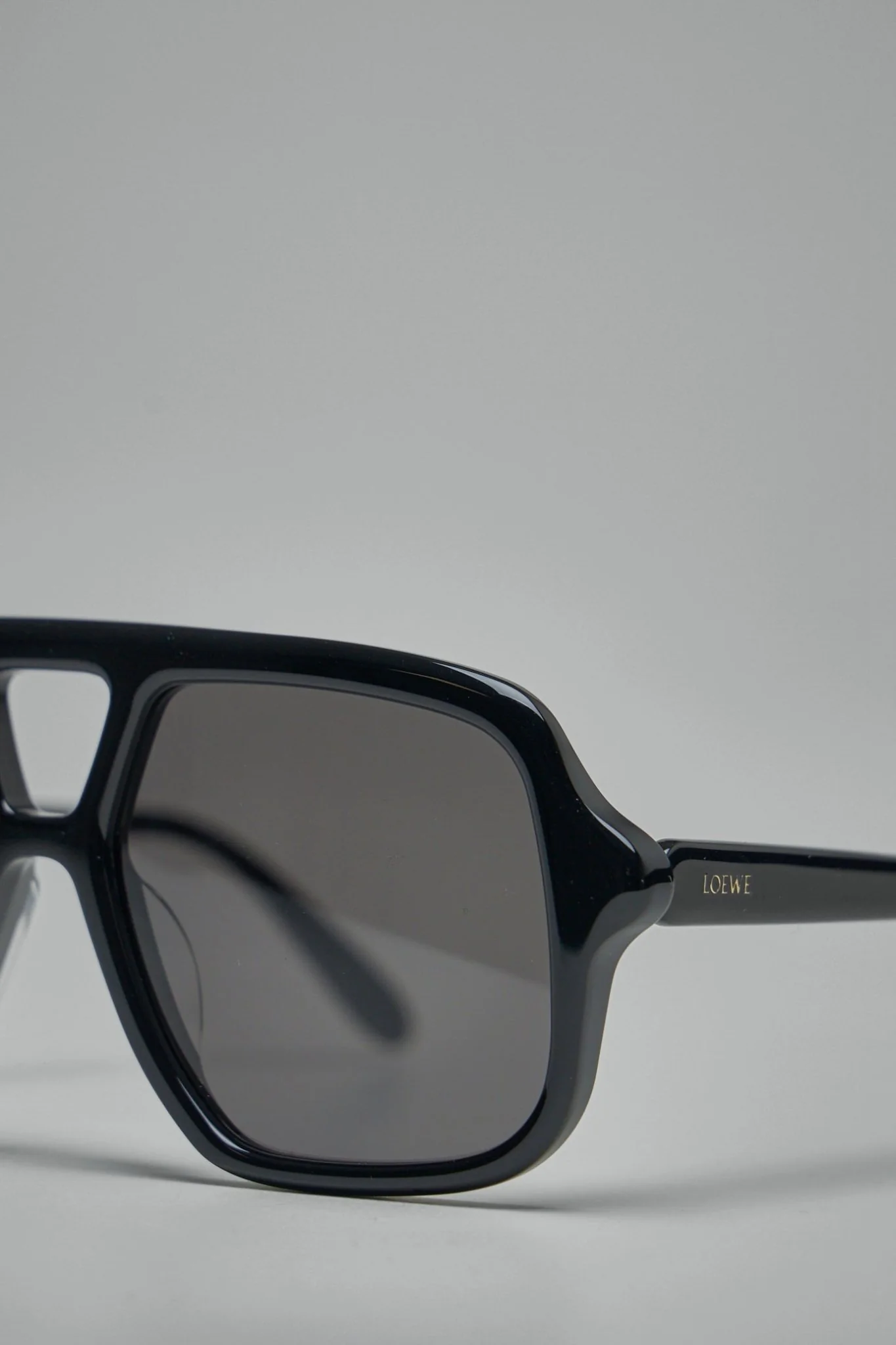 Slim Pilot Sunglasses - Image 5