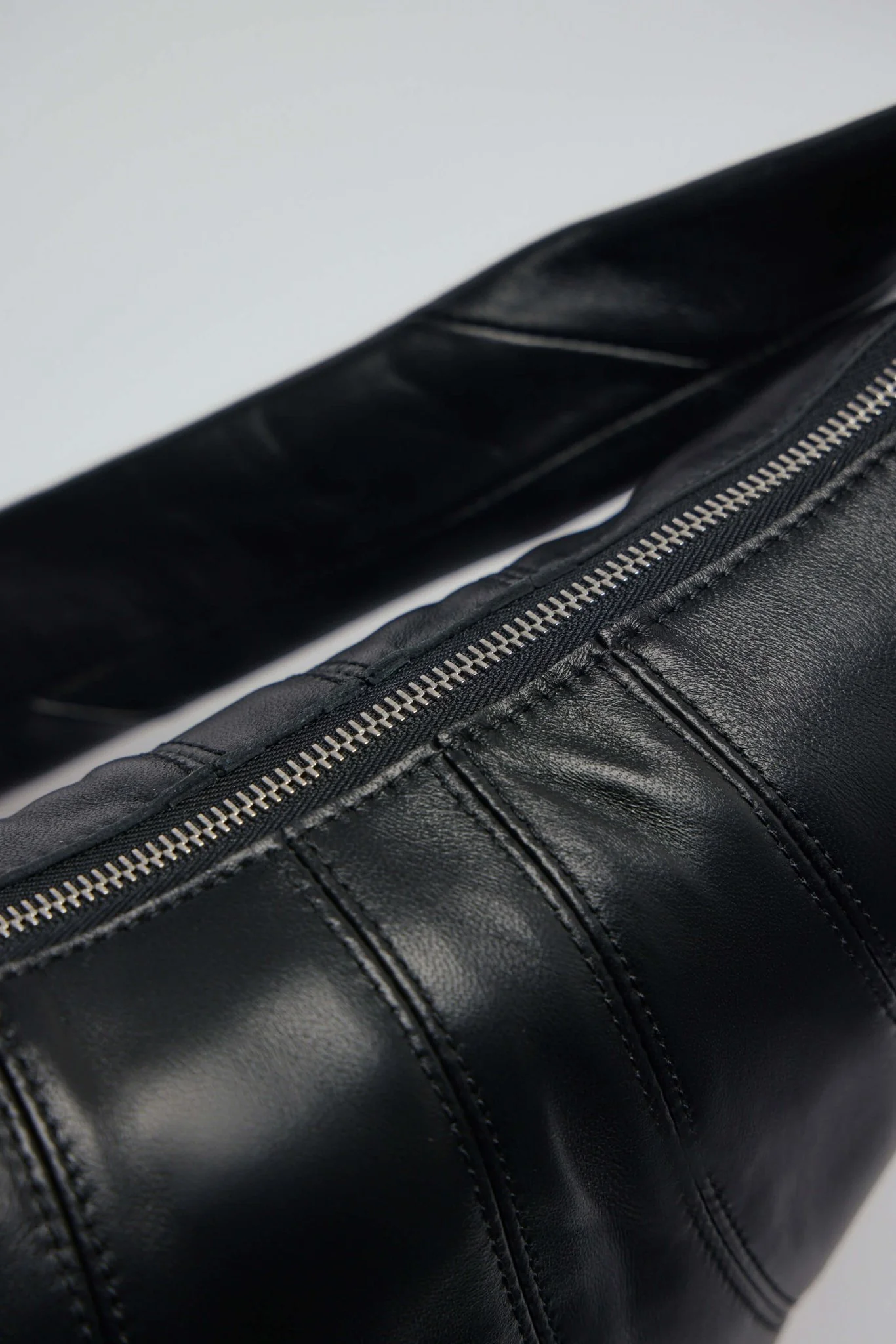 Medium Croissant Bag - Image 5
