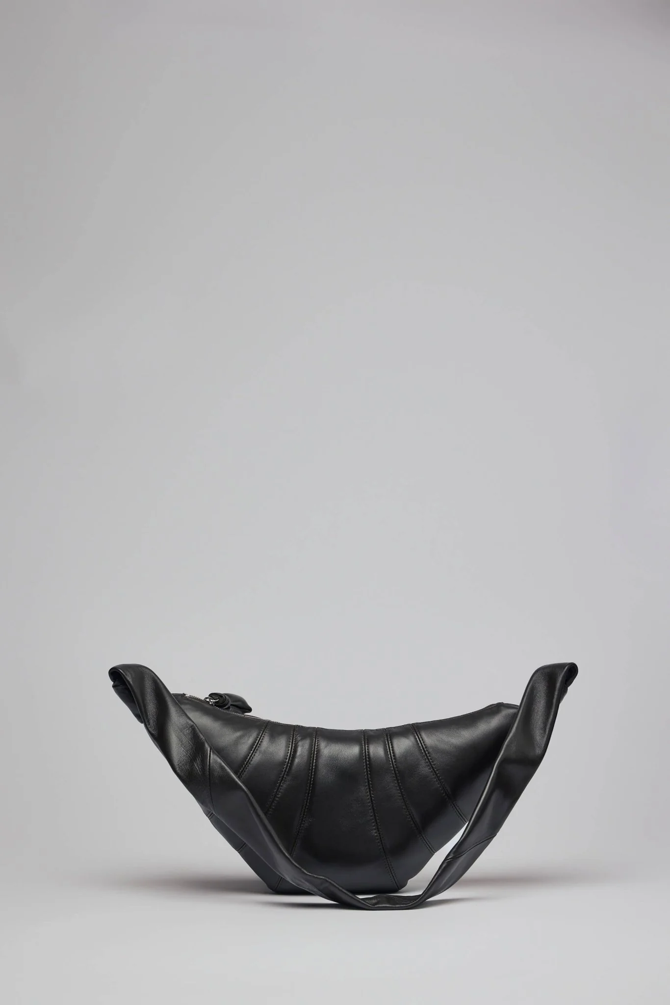 Medium Croissant Bag Unisex - Image 3