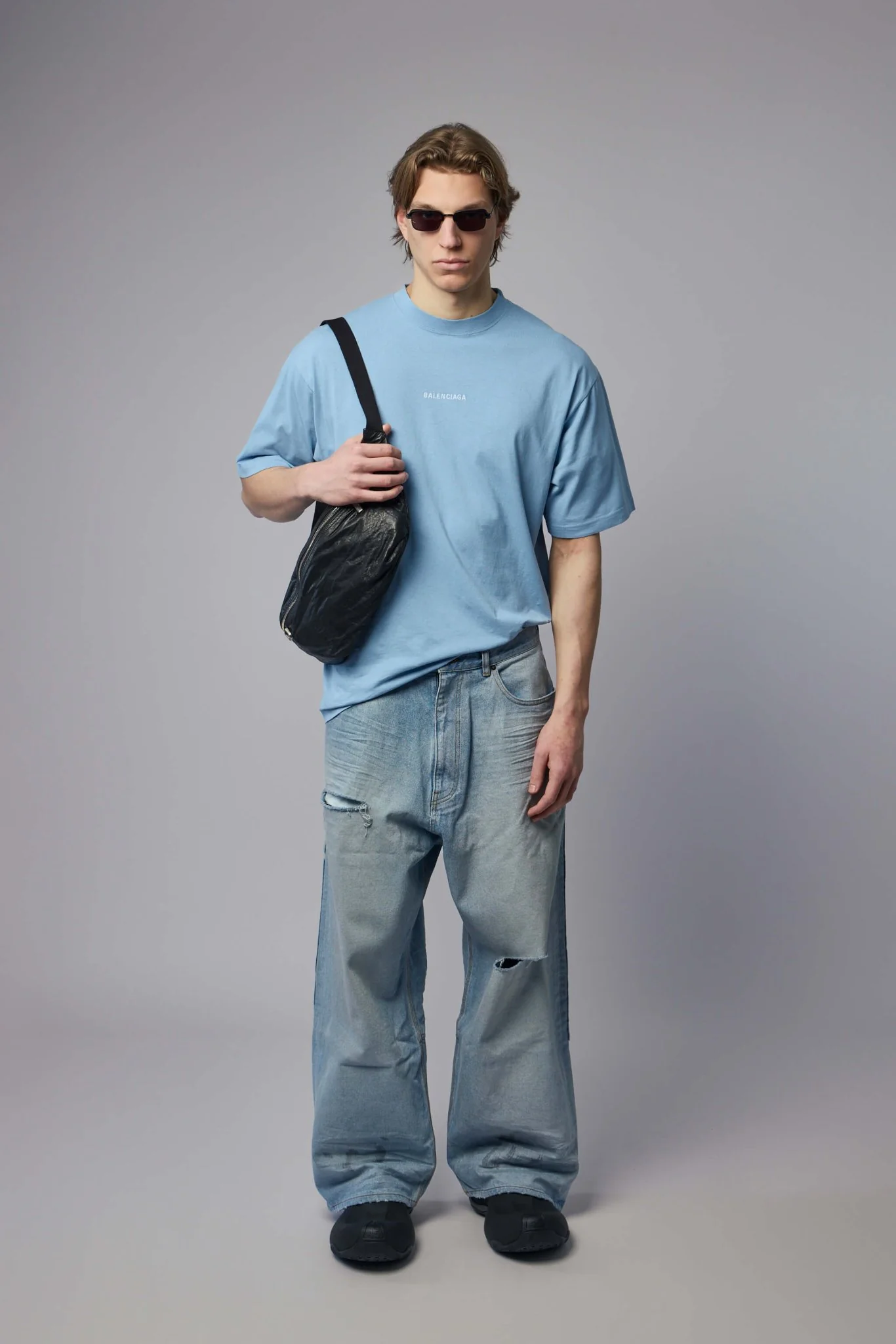 Medium Fit T-shirt - Image 7