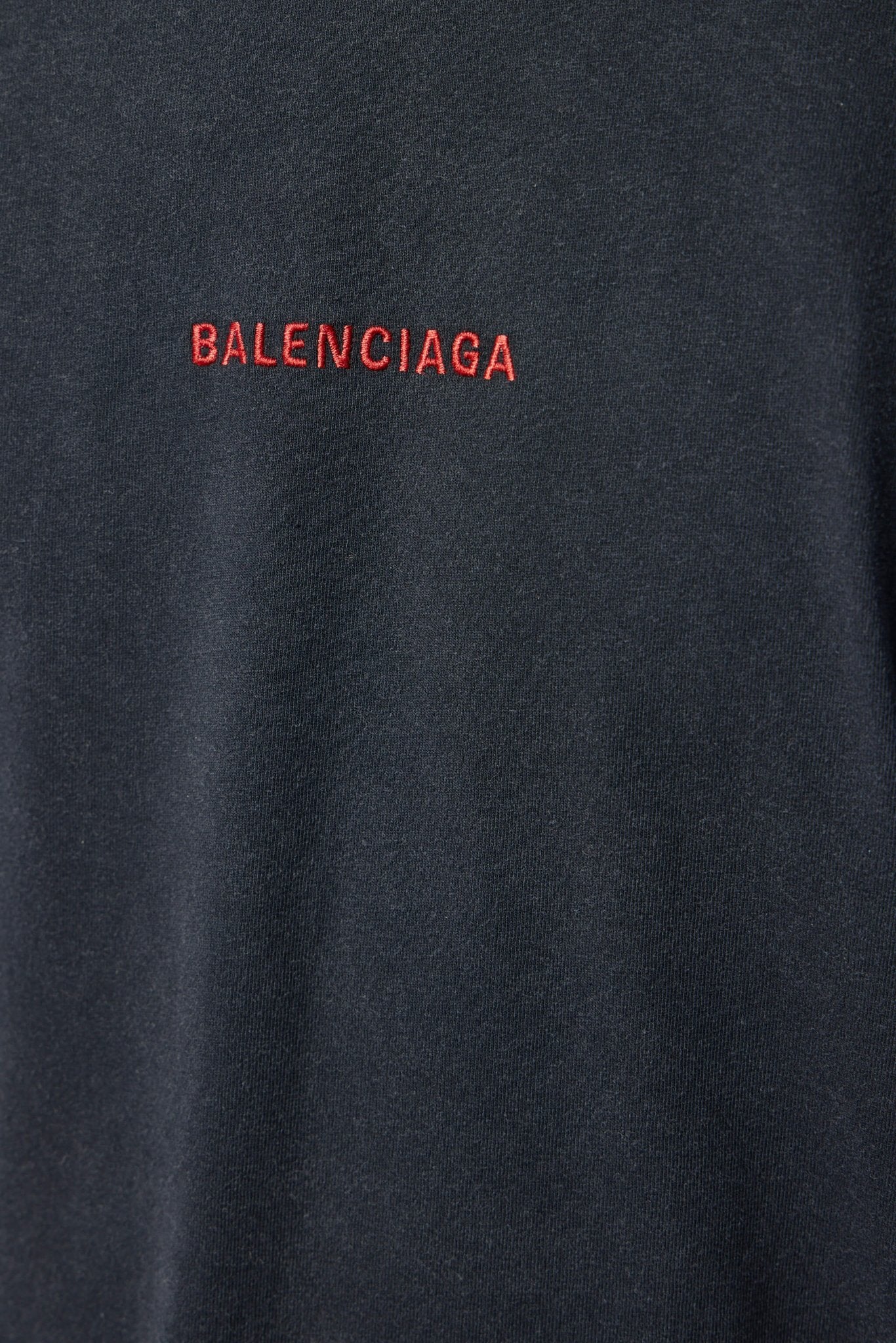 Tape Type Medium Fit T-shirt - Image 6