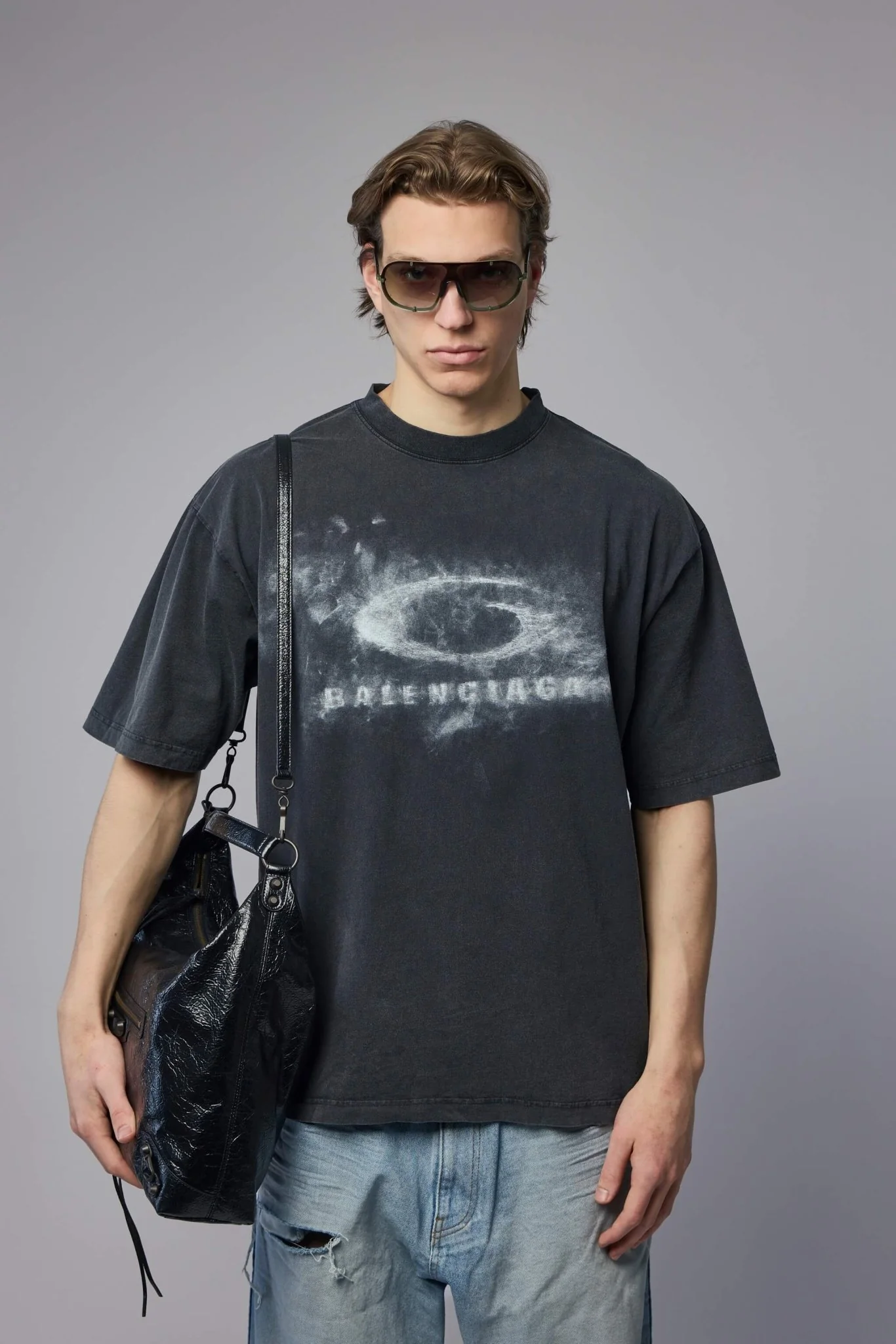 Medium Fit T-shirt