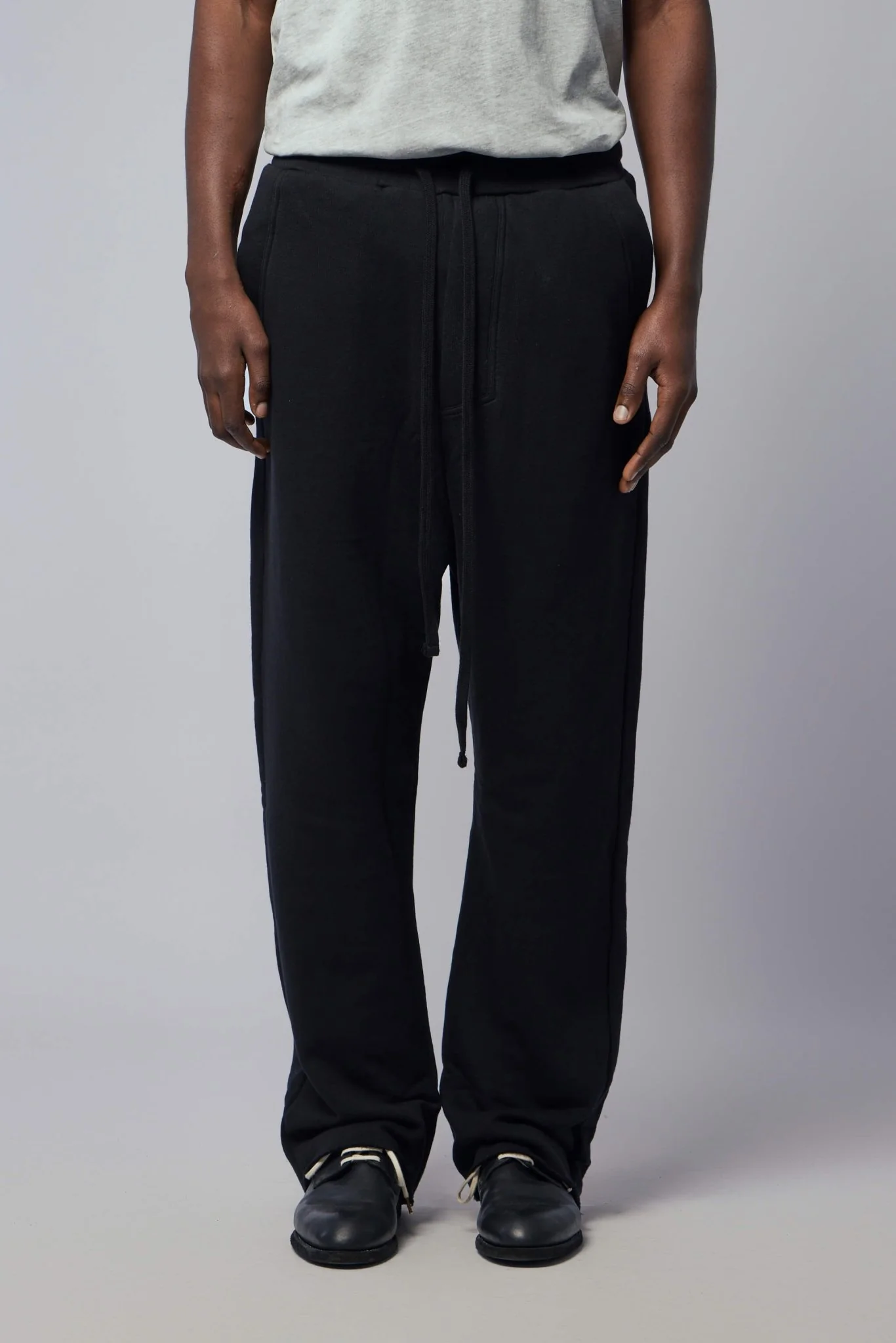 M ST 518 - Image 2