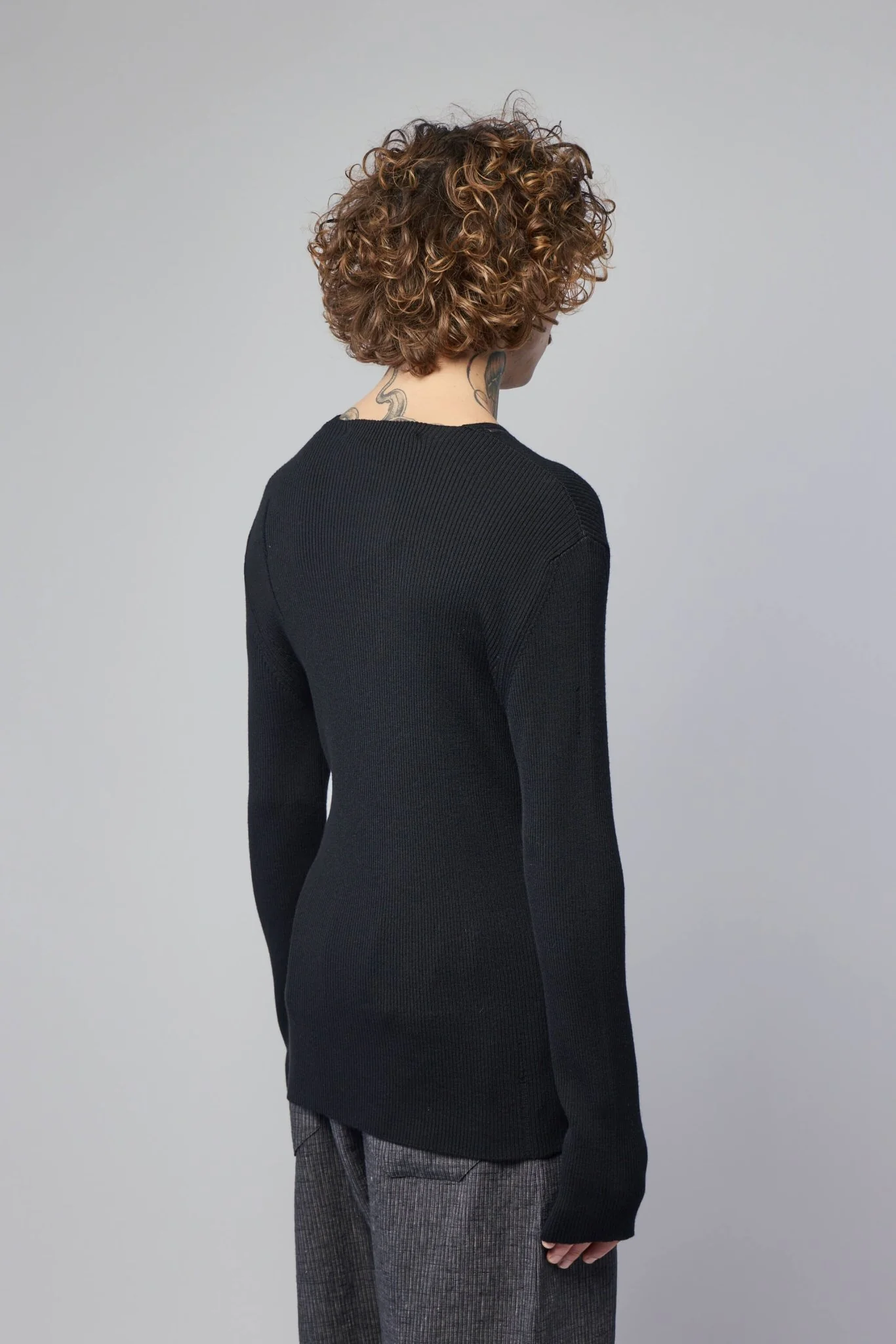 Fitted Distressed Pullover - Image 6
