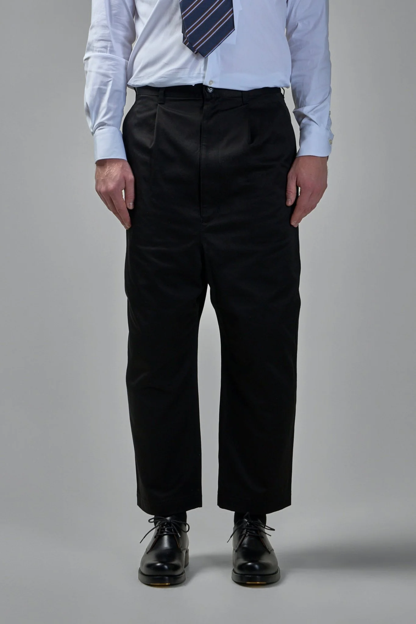 Pleated Wide Leg Trousers - Image 2