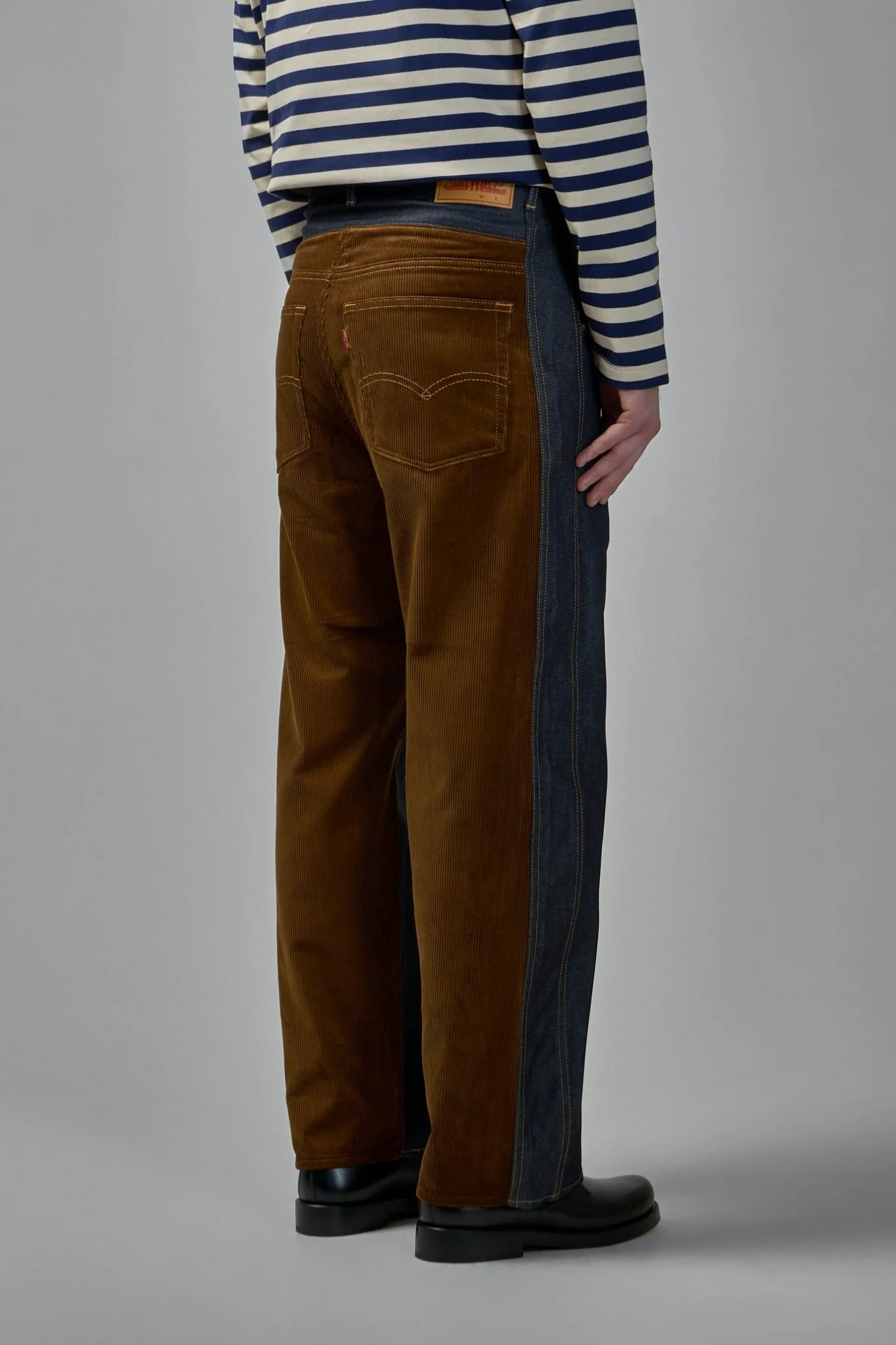 Contrast Panel Jeans - Image 2