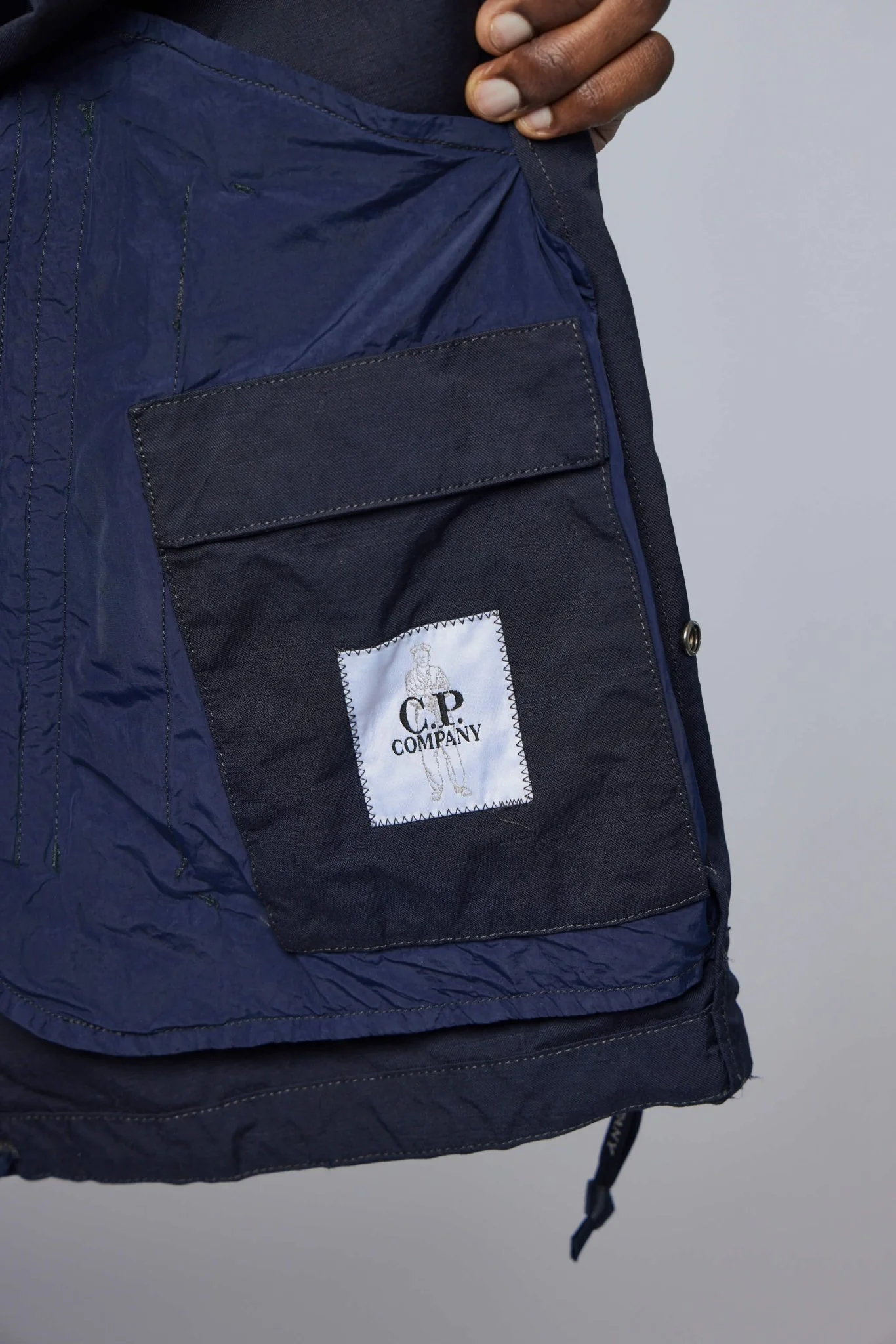 Twill Hooded Lens Jacket - Image 8