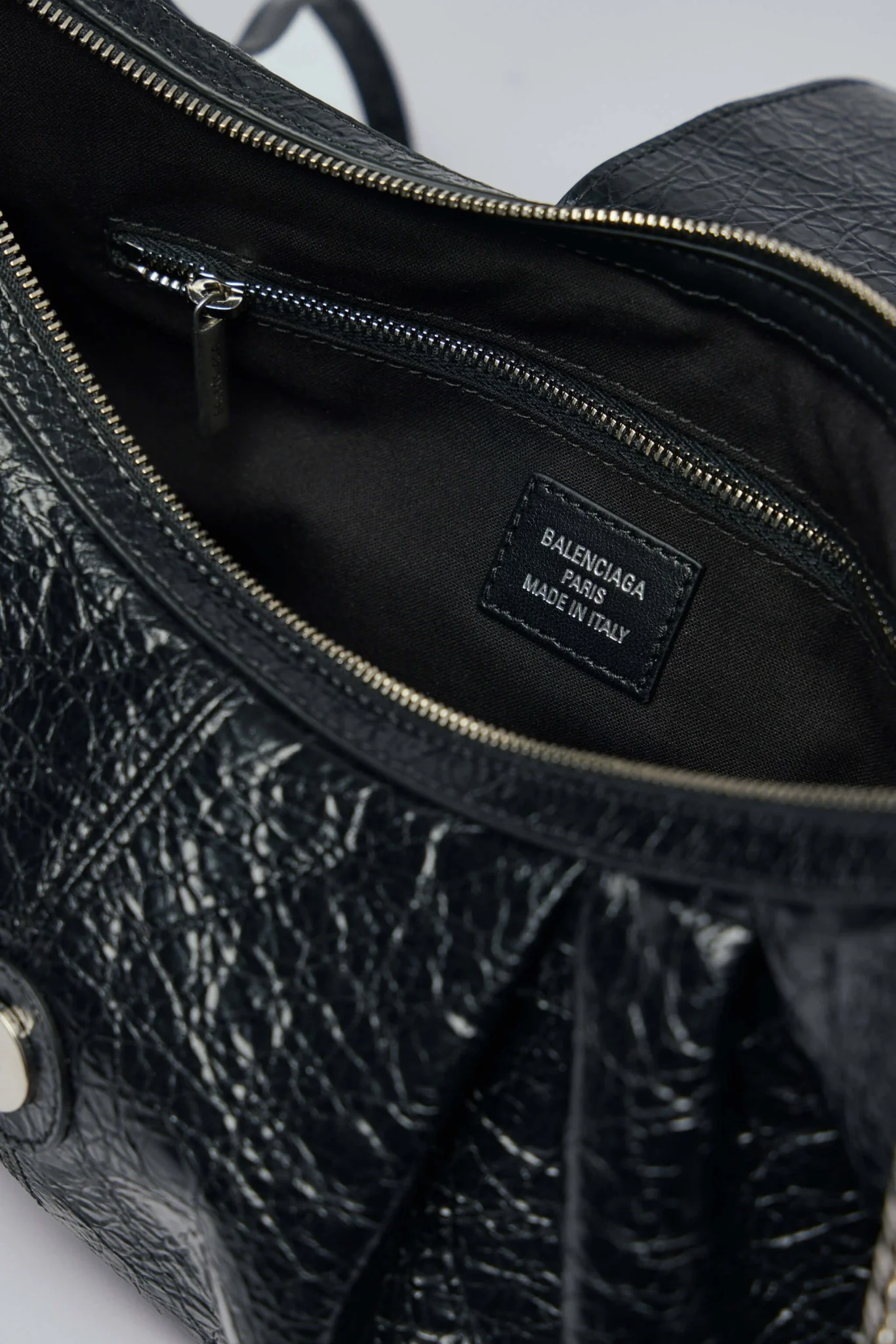 Pamela Shoulder Bag Medium - Image 4