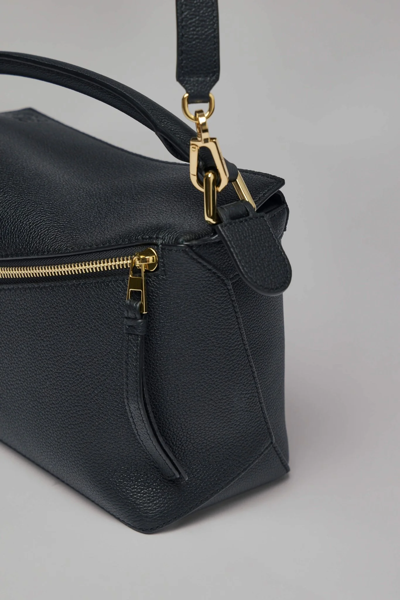 Puzzle Edge Small Bag - Image 5