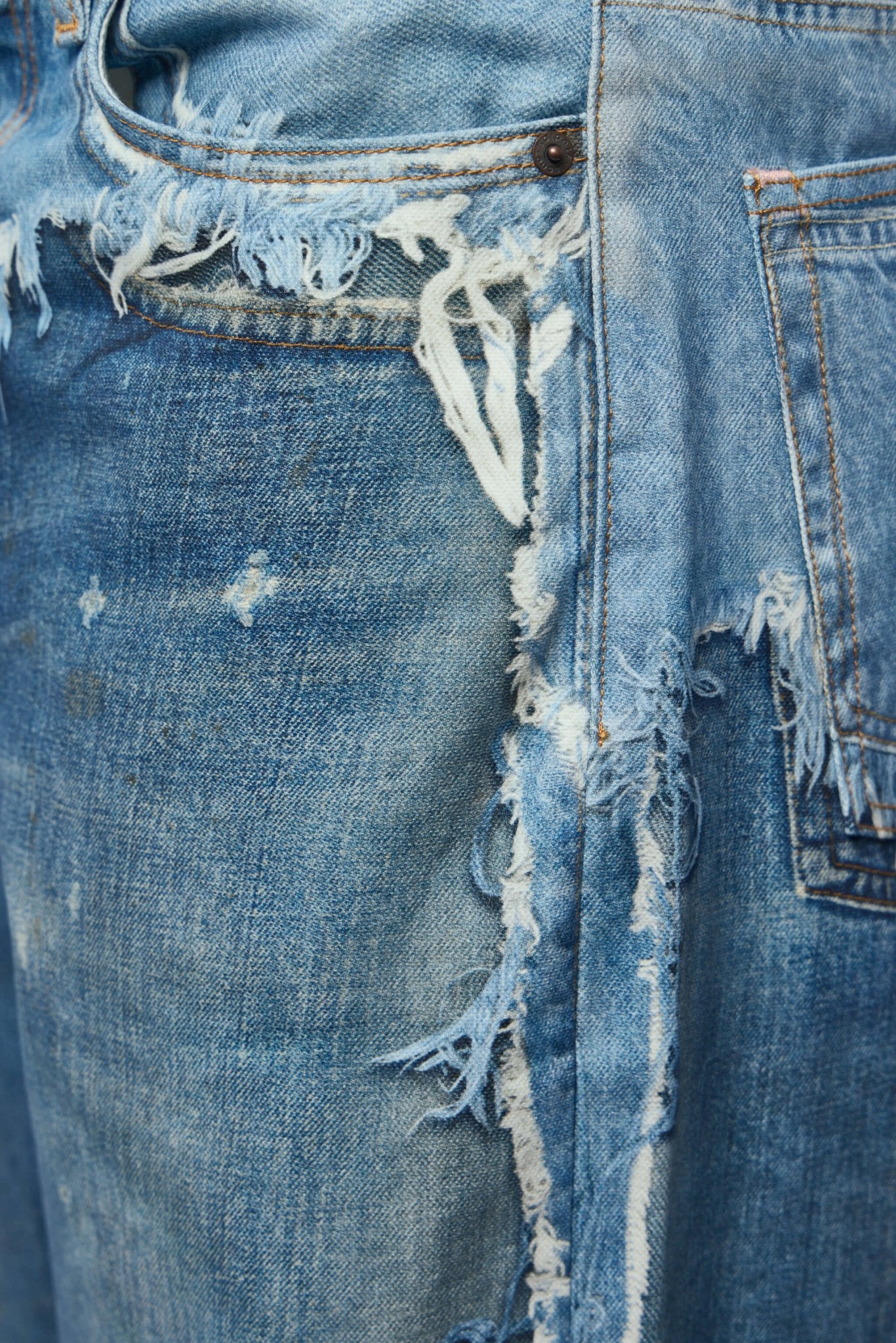 Trompe L'oeil Jeans - Image 4