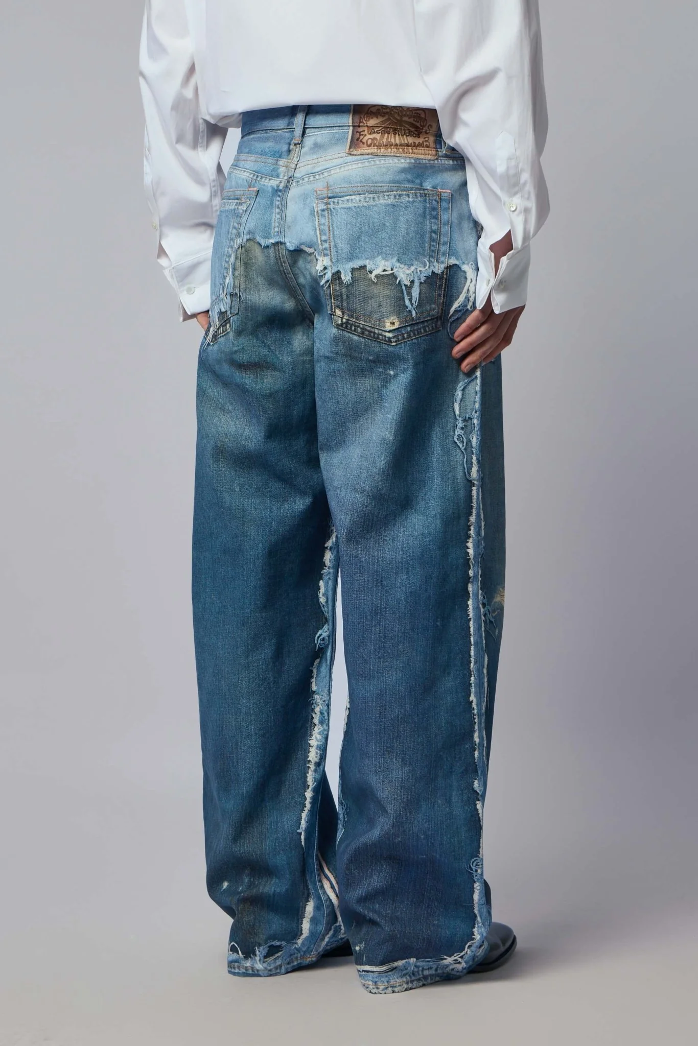 Trompe L'oeil Jeans - Image 6