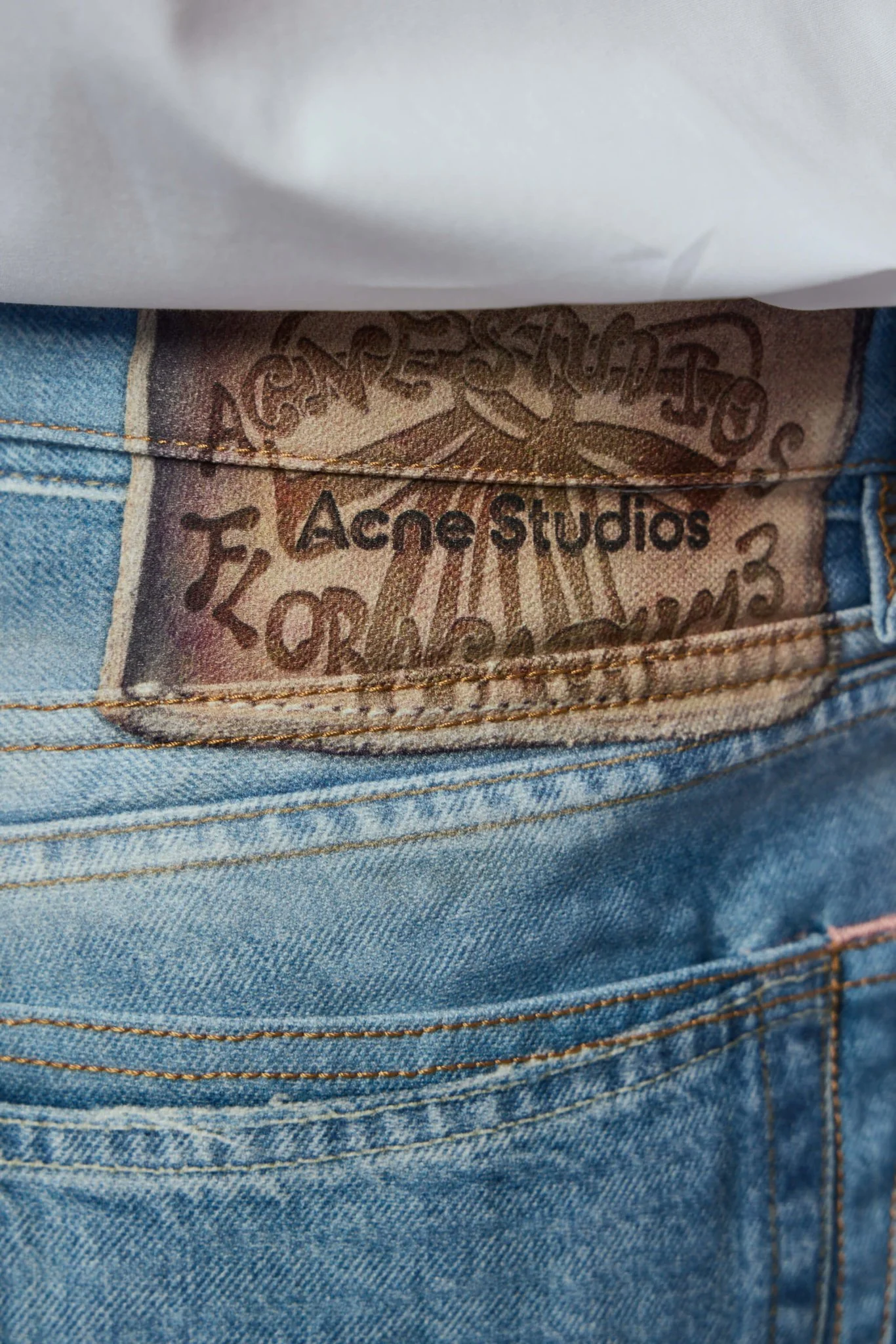 Trompe L'oeil Jeans - Image 7