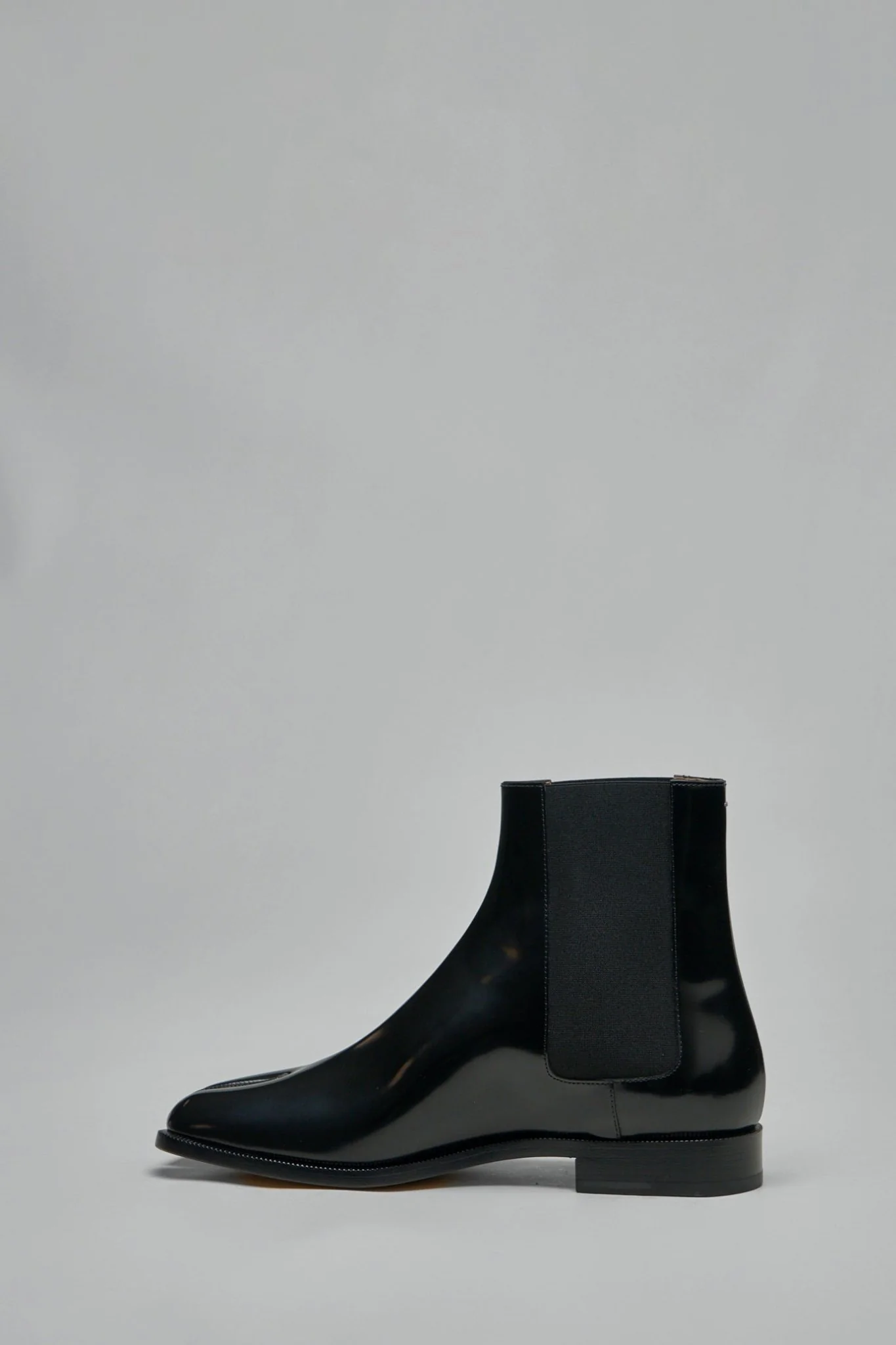 Tabi Toe Ankle Boots - Image 3