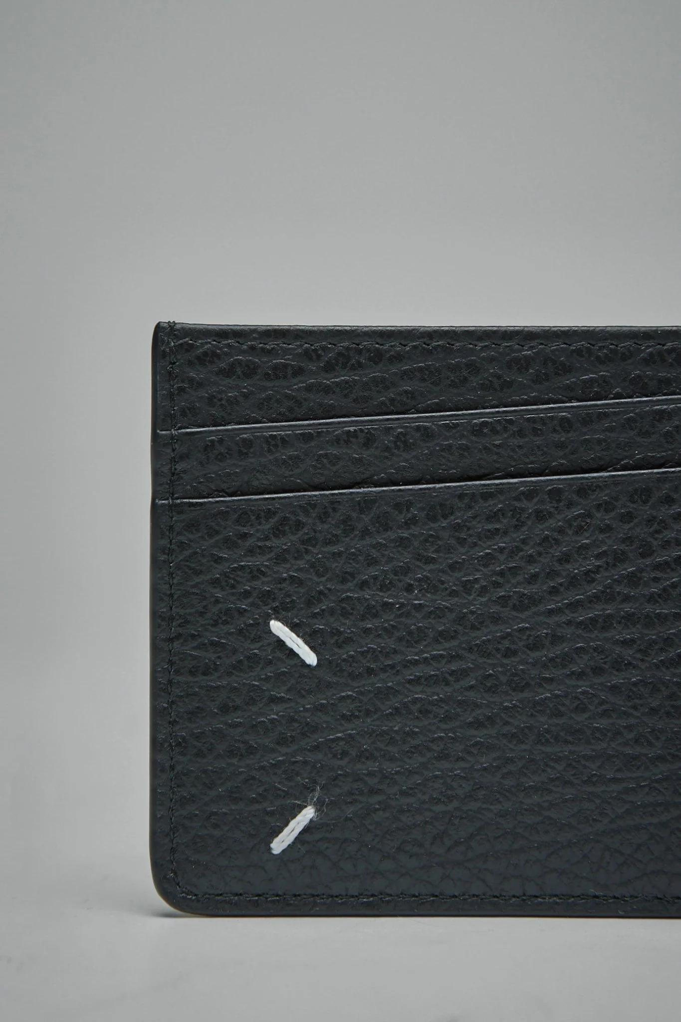Four Stitches Cardholder - Image 3