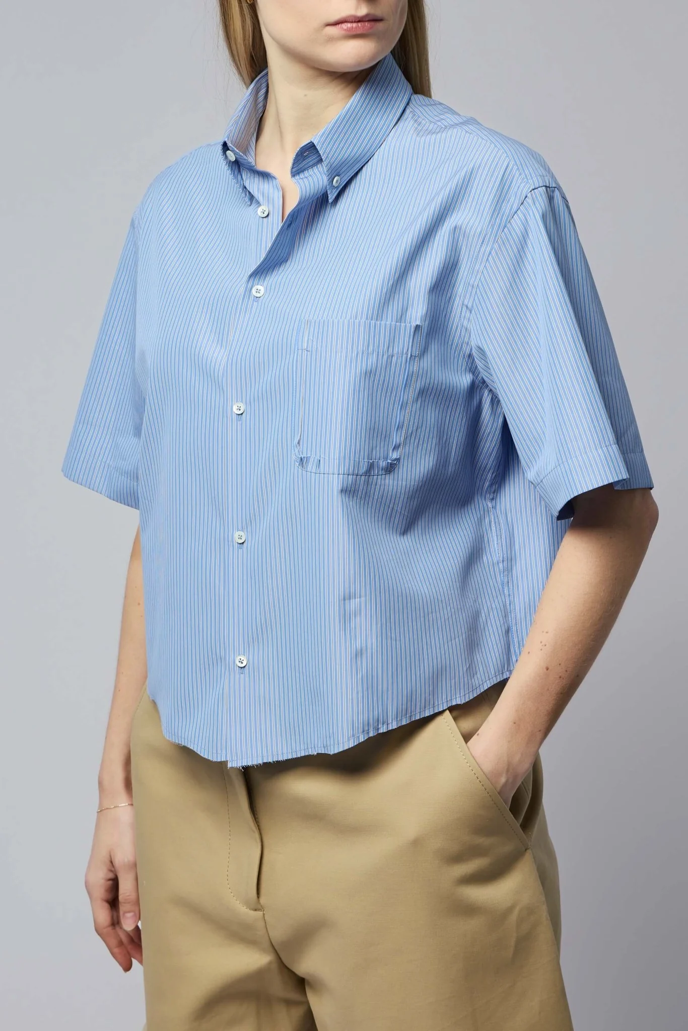 Short-sleeved Pinstripe Shirt - Image 3