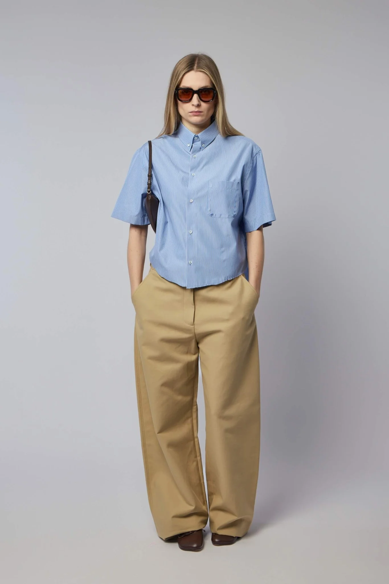 Short-sleeved Pinstripe Shirt - Image 6