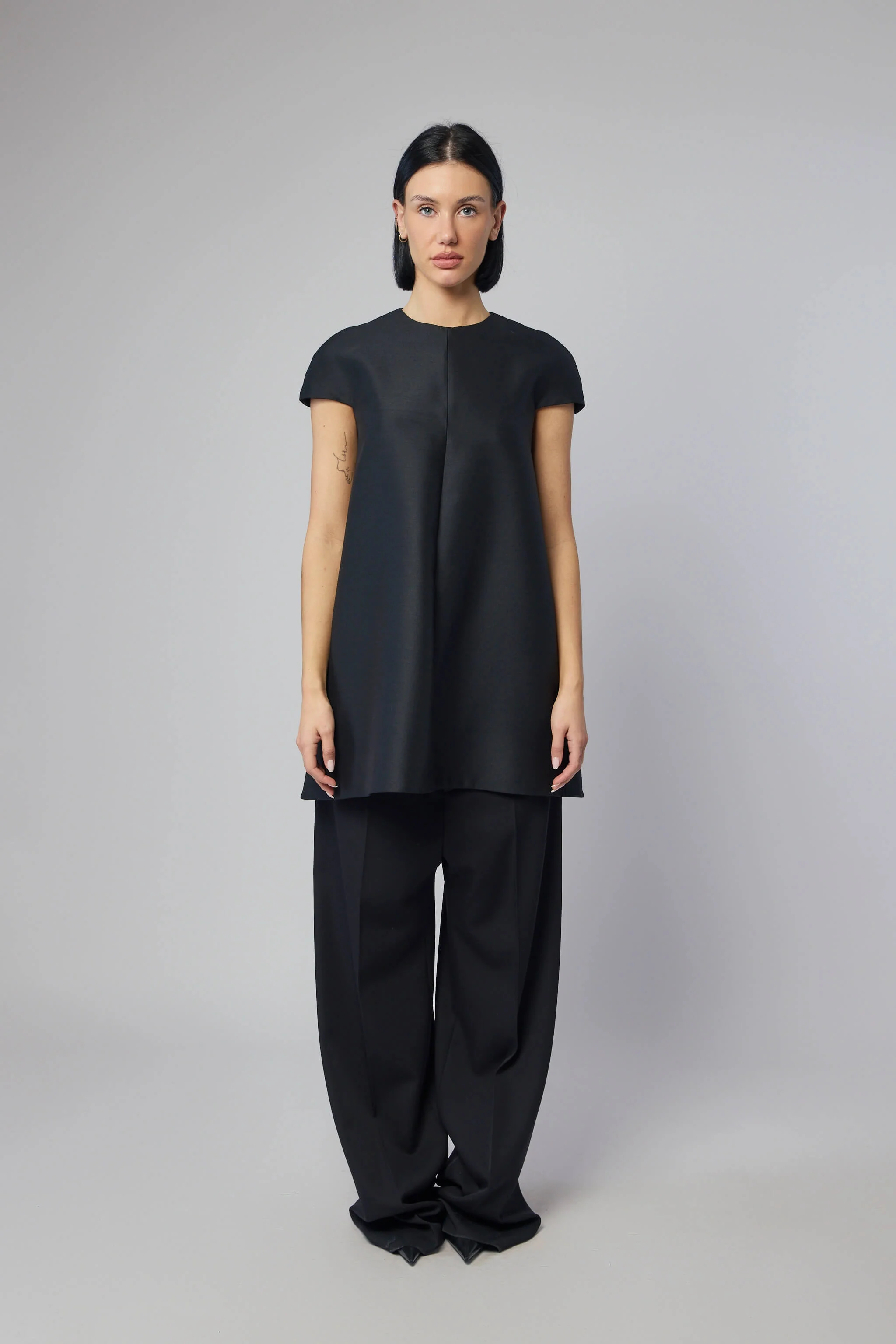 Short-sleeve Dress - Image 2