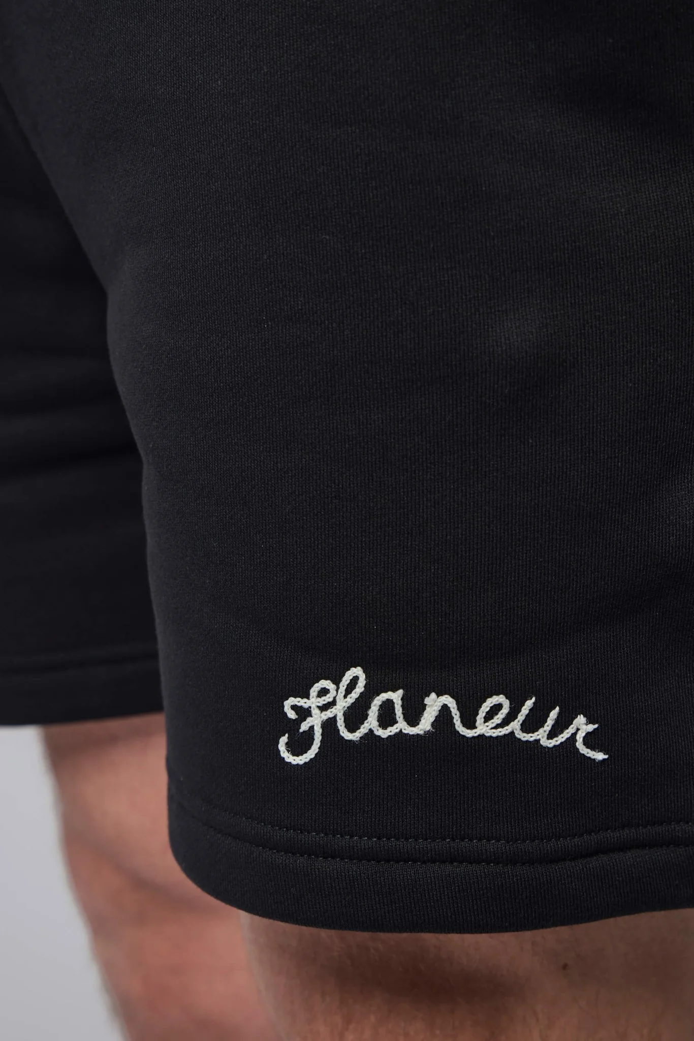 Signature Shorts - Image 4