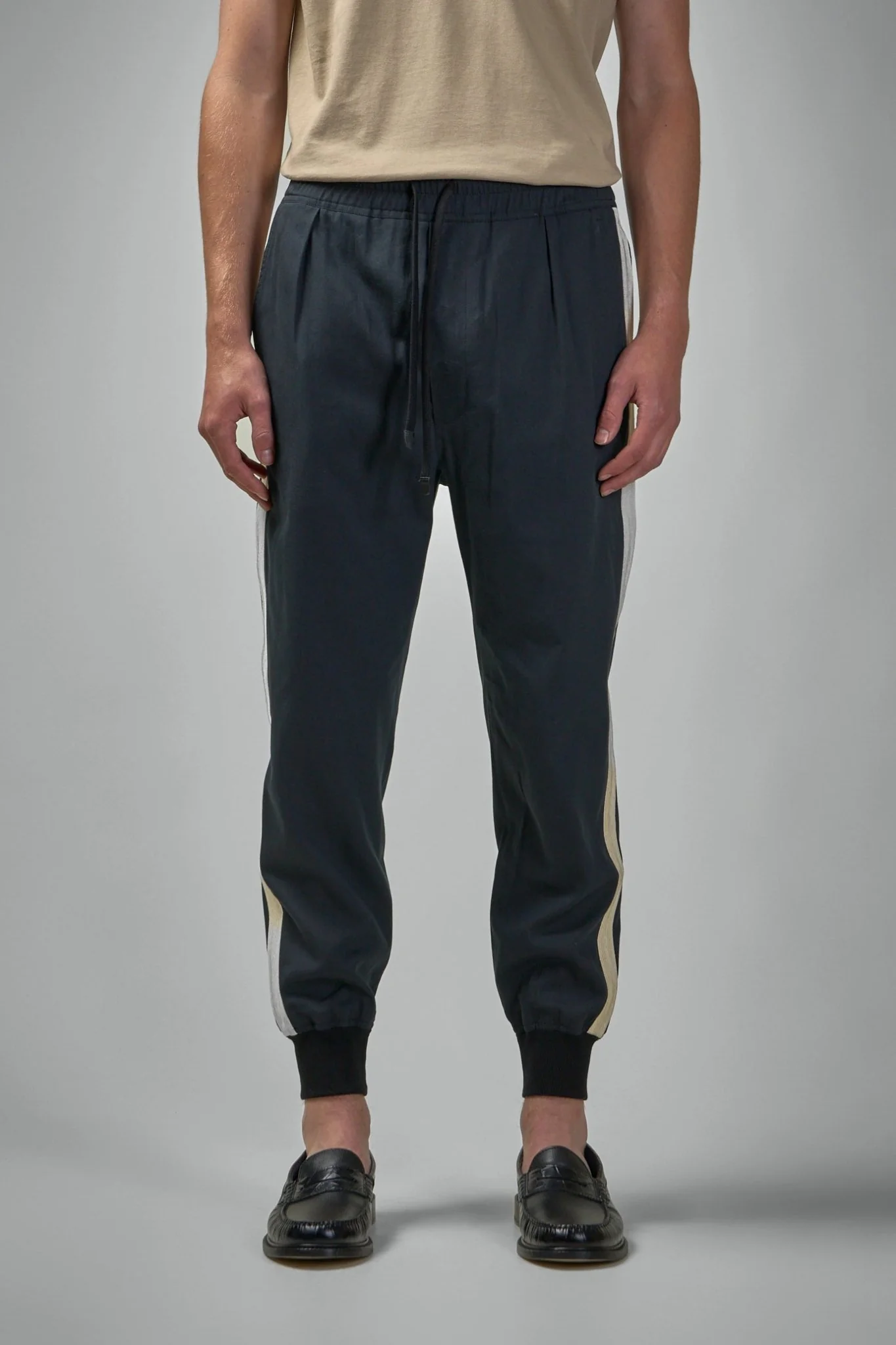 Cotton Silk Fluid Twill Light Pant