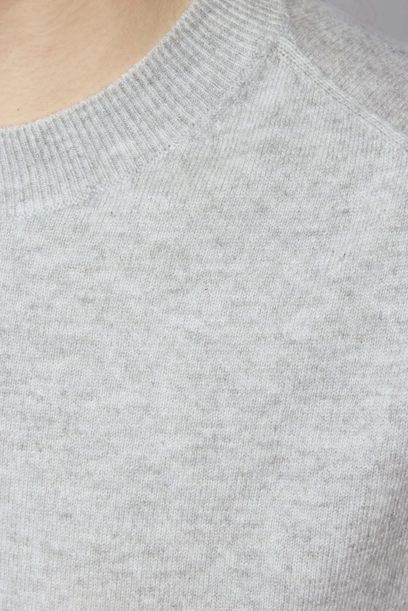 Sleeveless Pullover Crewneck - Image 4