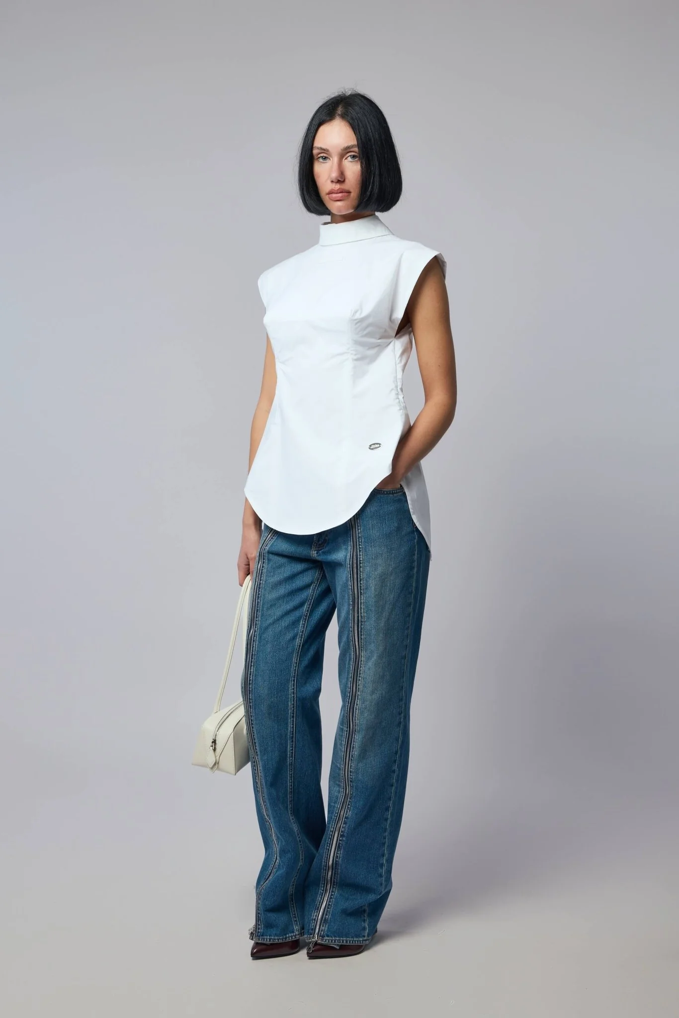 Sleeveless Reversed Shirt with Pointy Boobs - Image 7