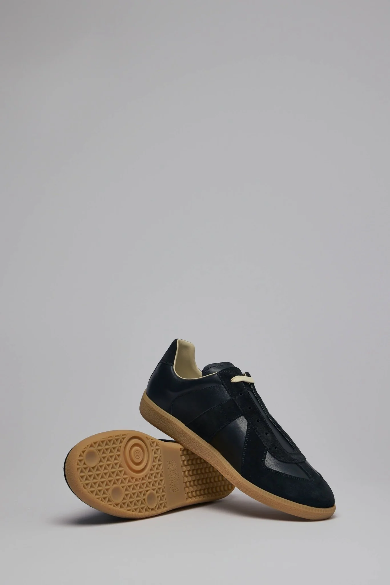 Replica Sneakers - Image 5