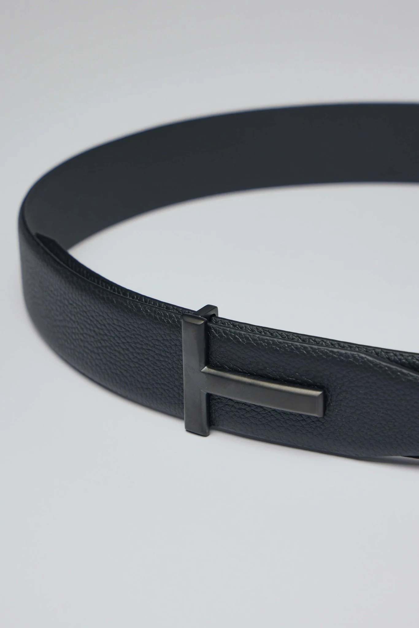 Grain Leather T Icon Belt - Image 2