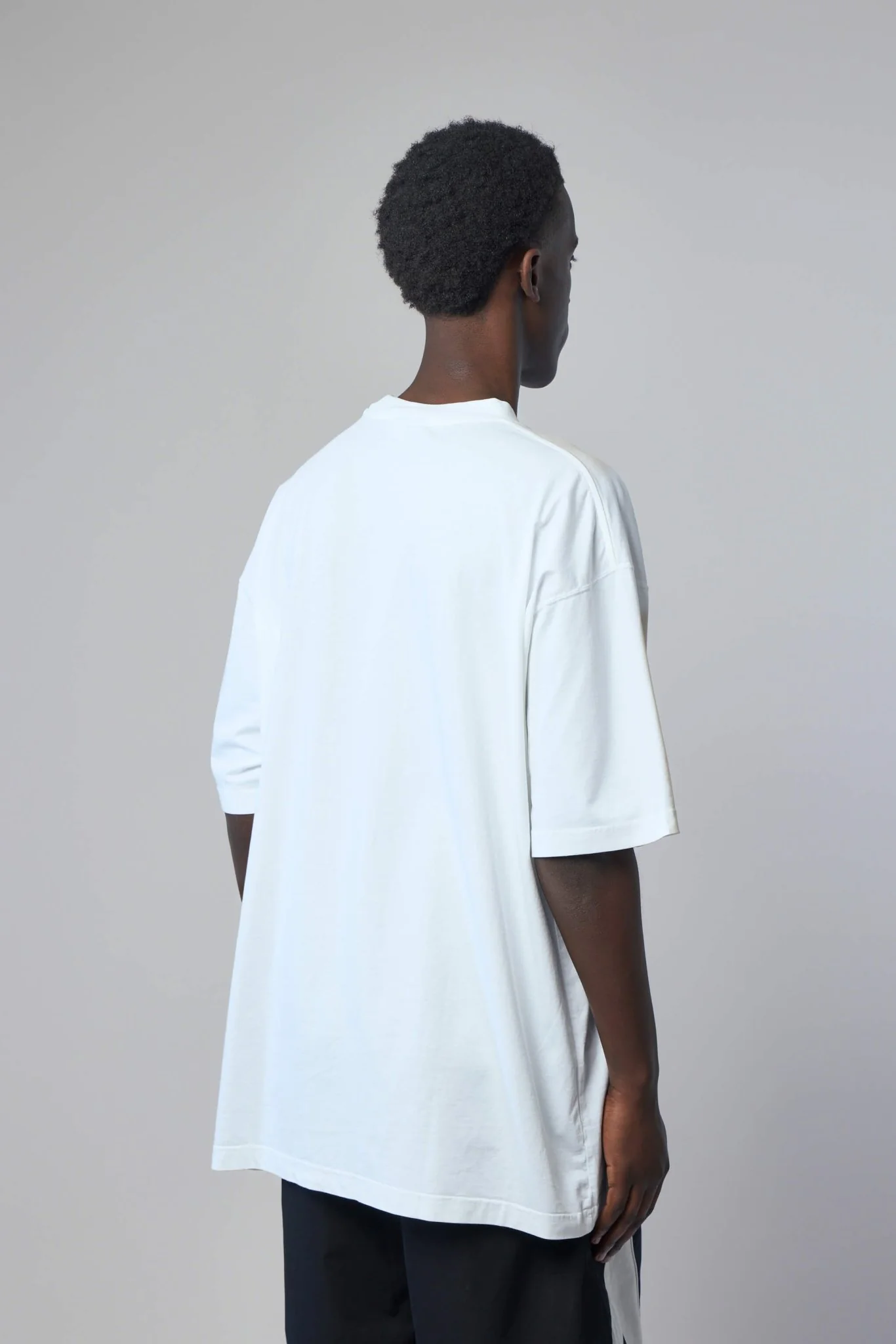 Sticker T-shirt - Image 5