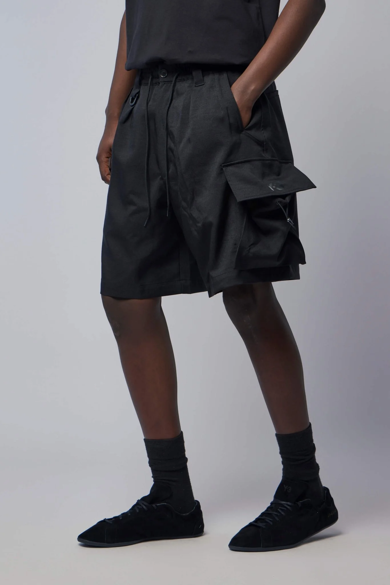 Su Cargo Shorts - Image 3