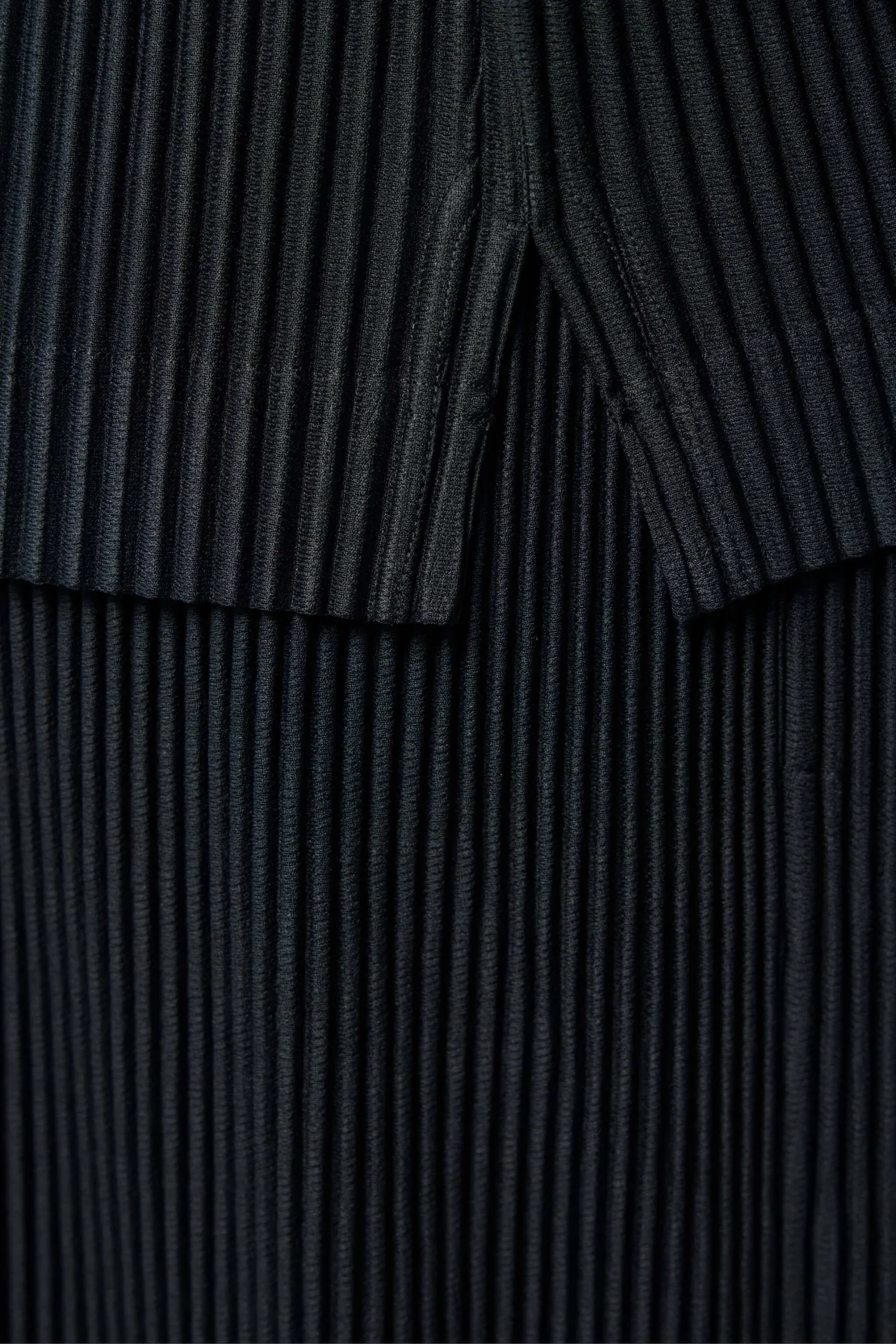 Monthly Colors January Pleated Top - Image 6