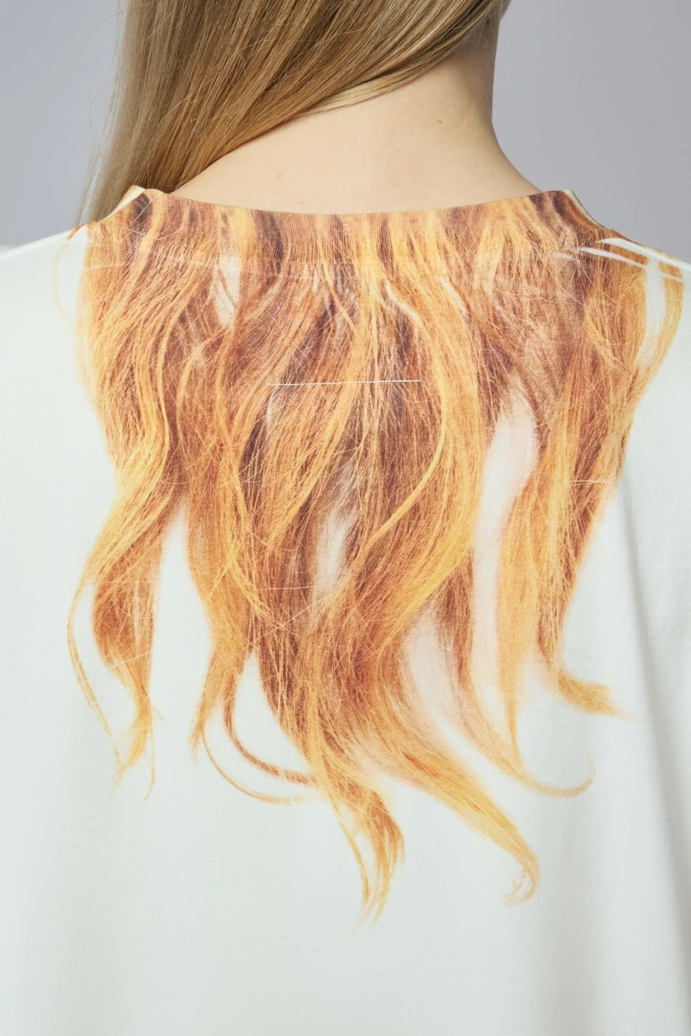 Blonde Hair T-shirt - Image 6