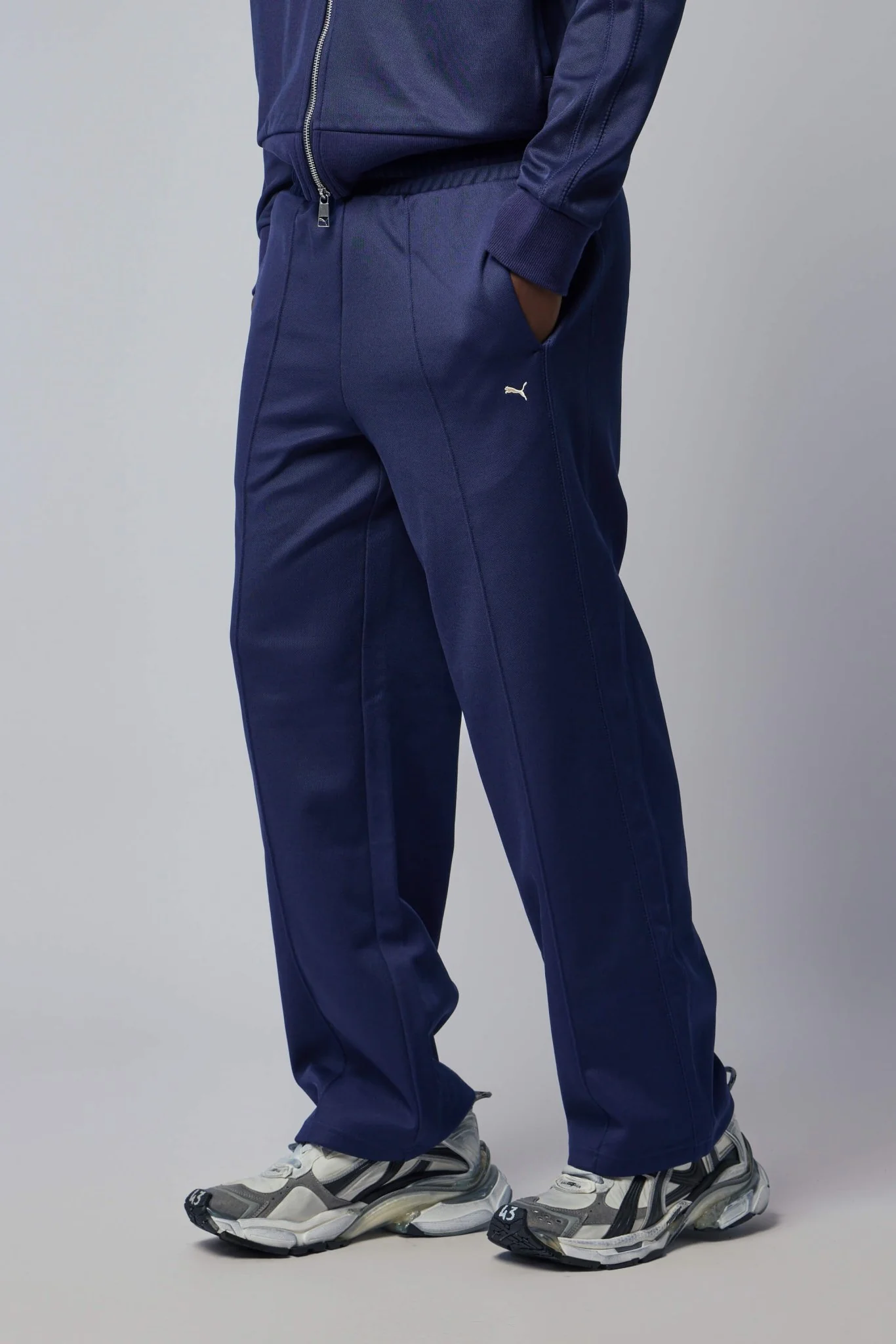 T7 Men's Track Pants - Image 3