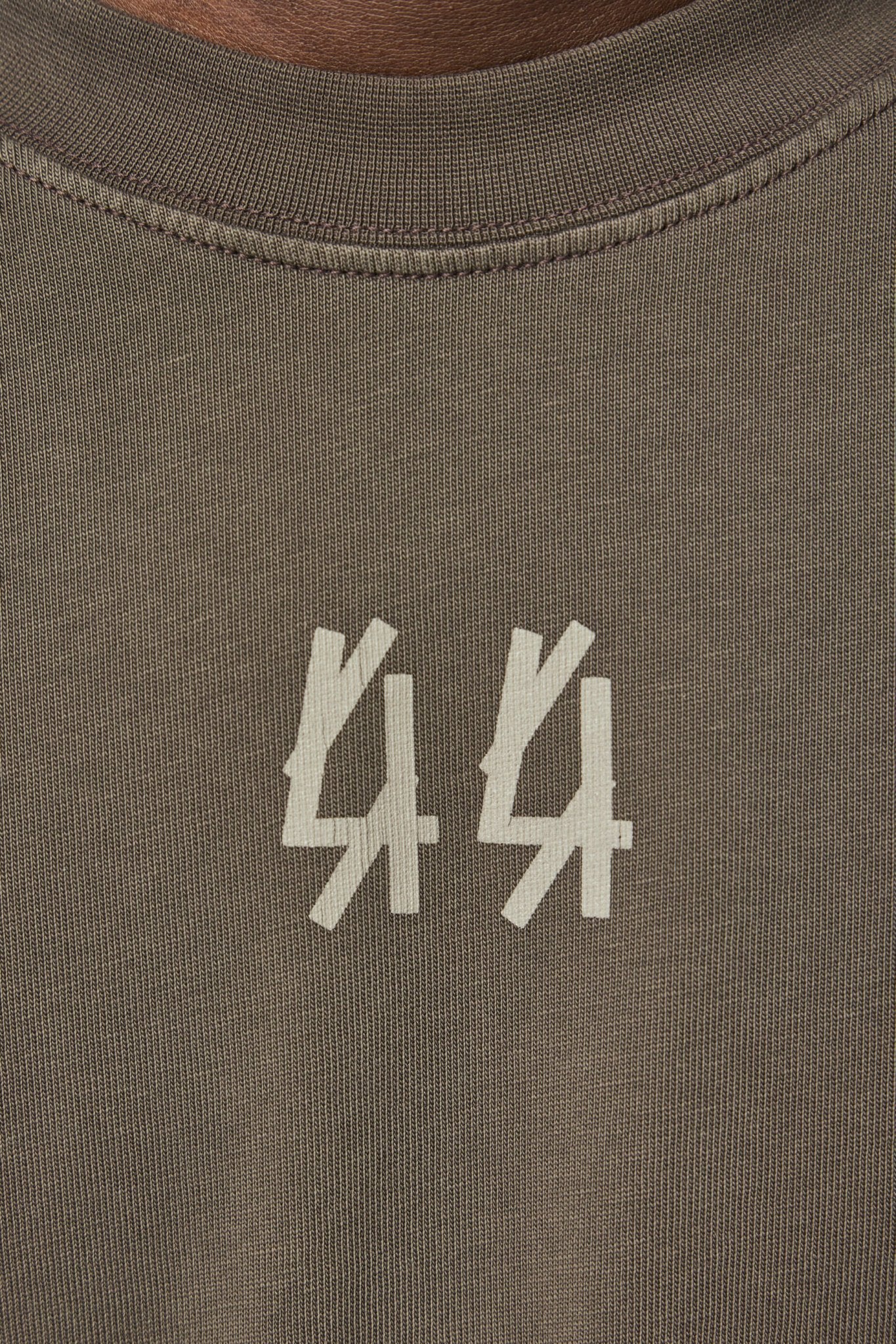 Tee Jersey Granite + 44 Stamp Dirty White - Image 3