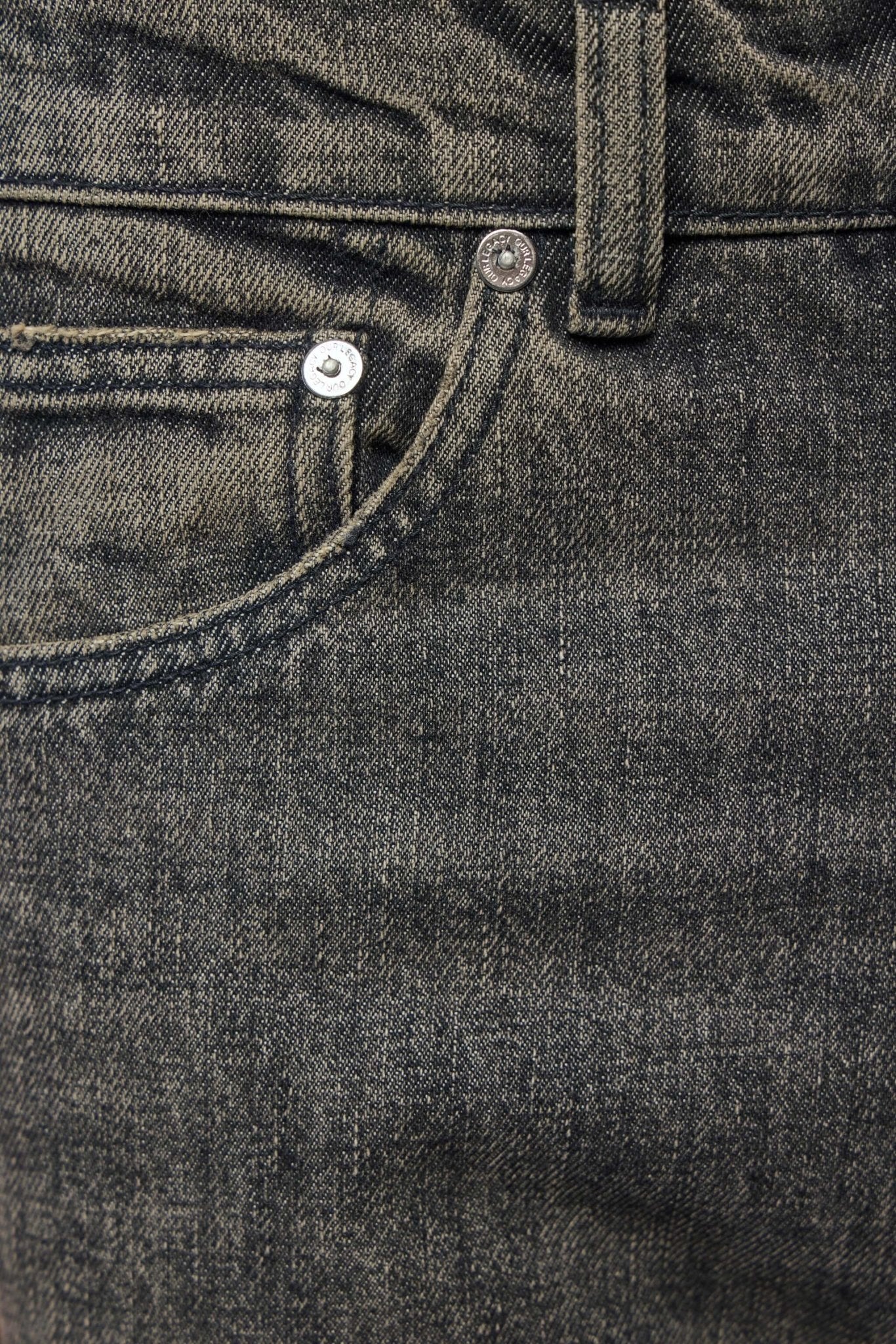 Third Cut - Image 4