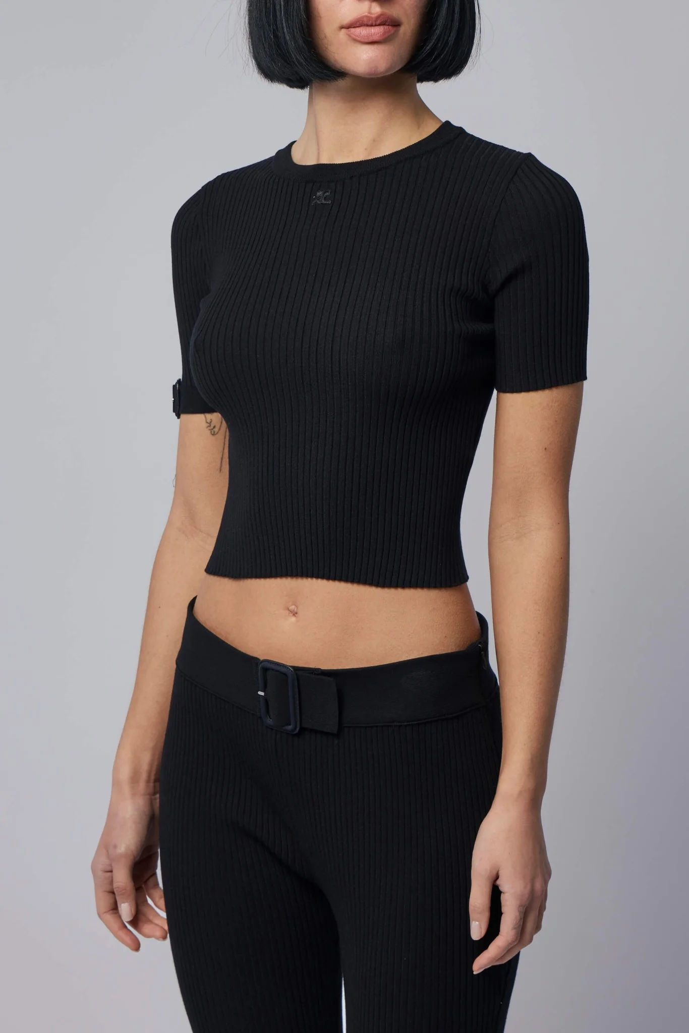 Buckle Rib Knit T-shirt - Image 3