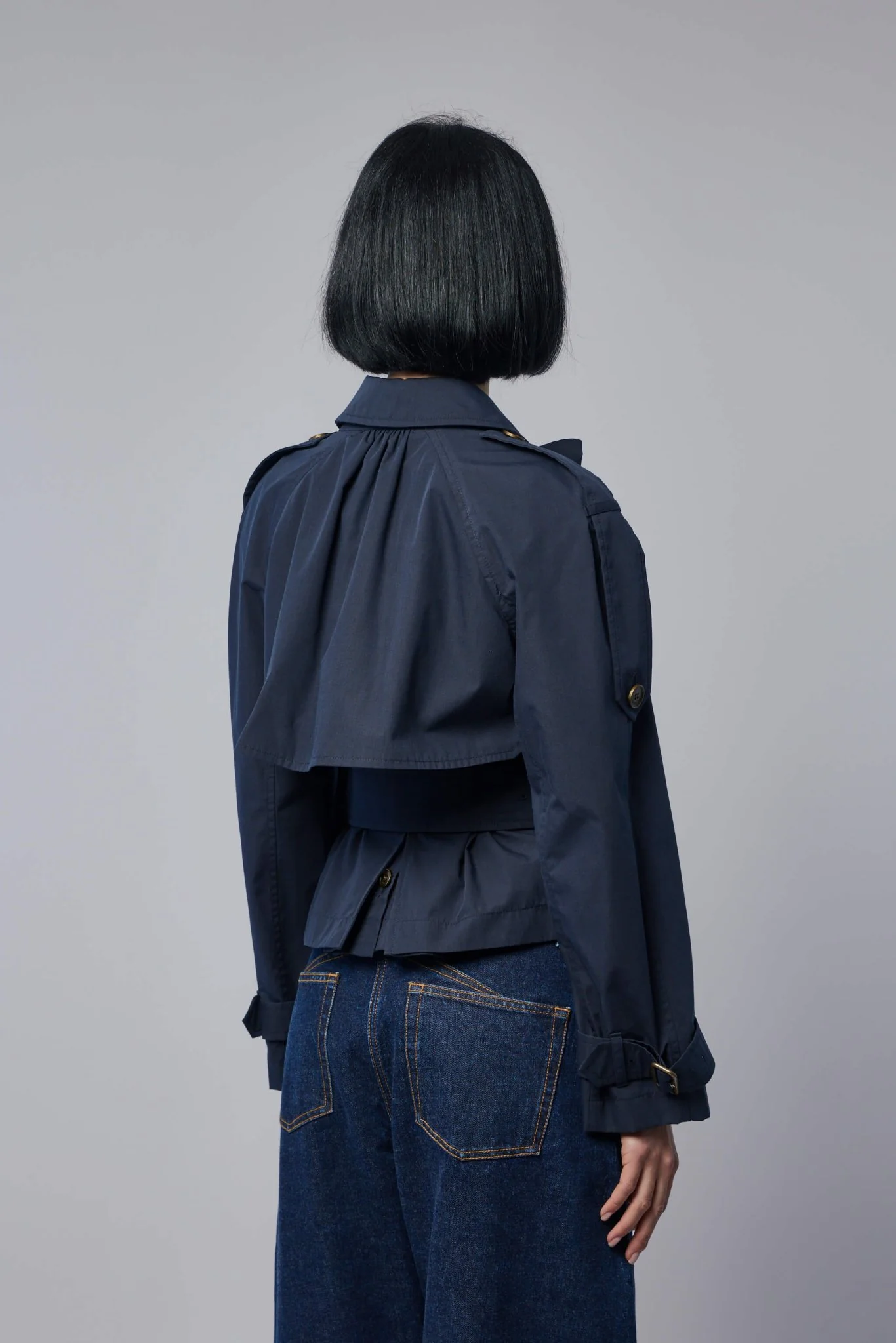Short Trerose Trench Coat - Image 5