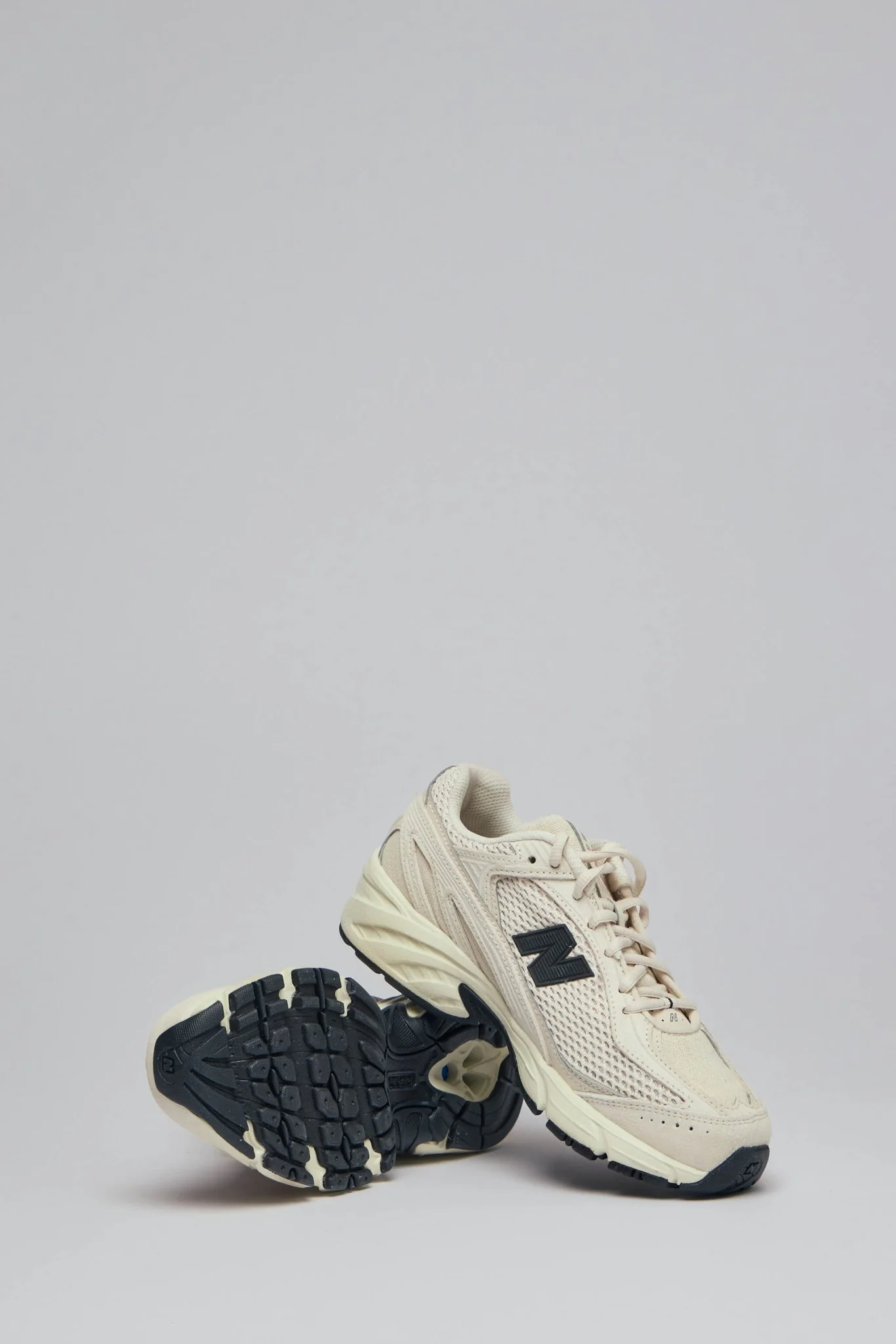 Unisex 509 Shoes - Image 5