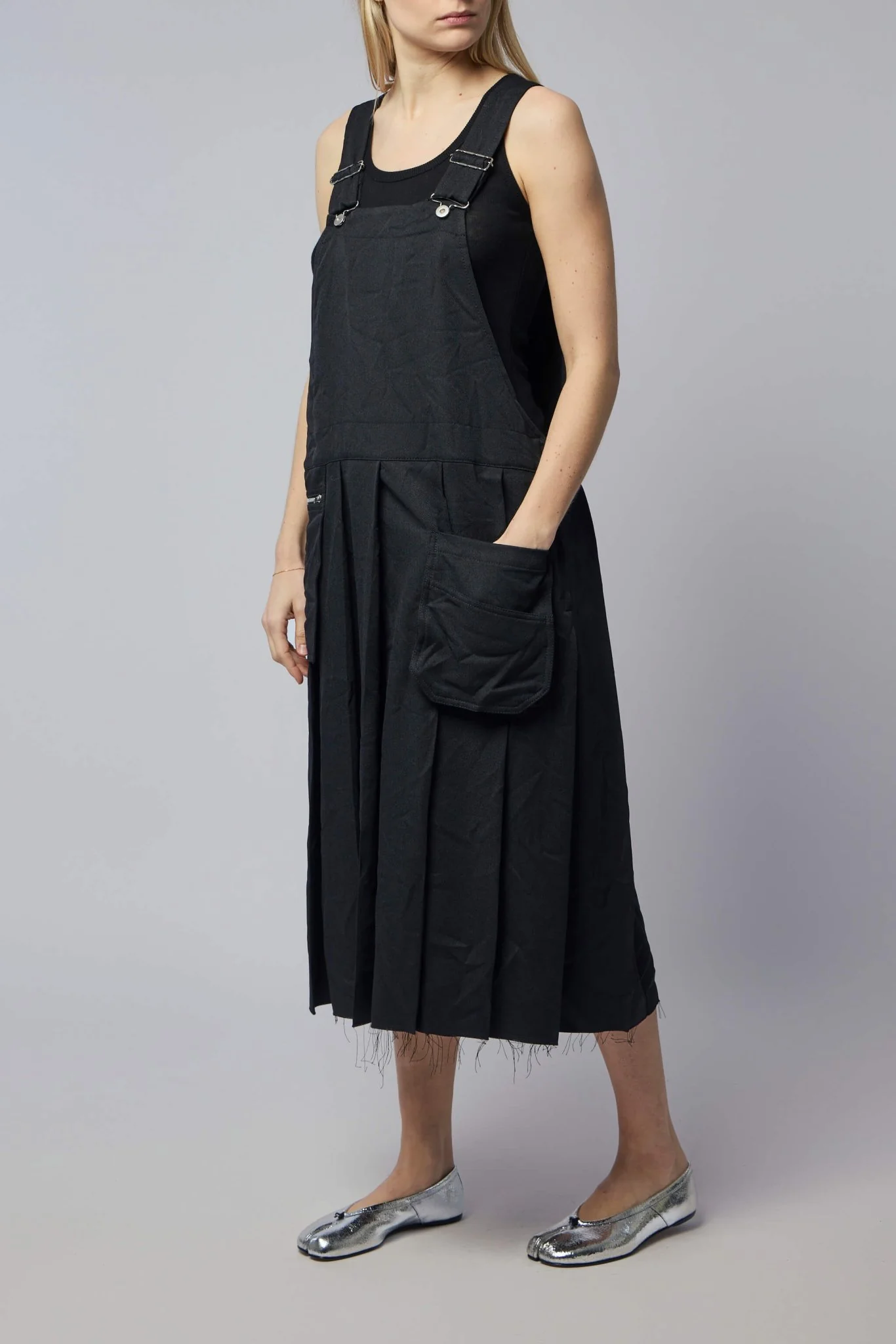 Asymmetric Pocket Skirt - Image 3