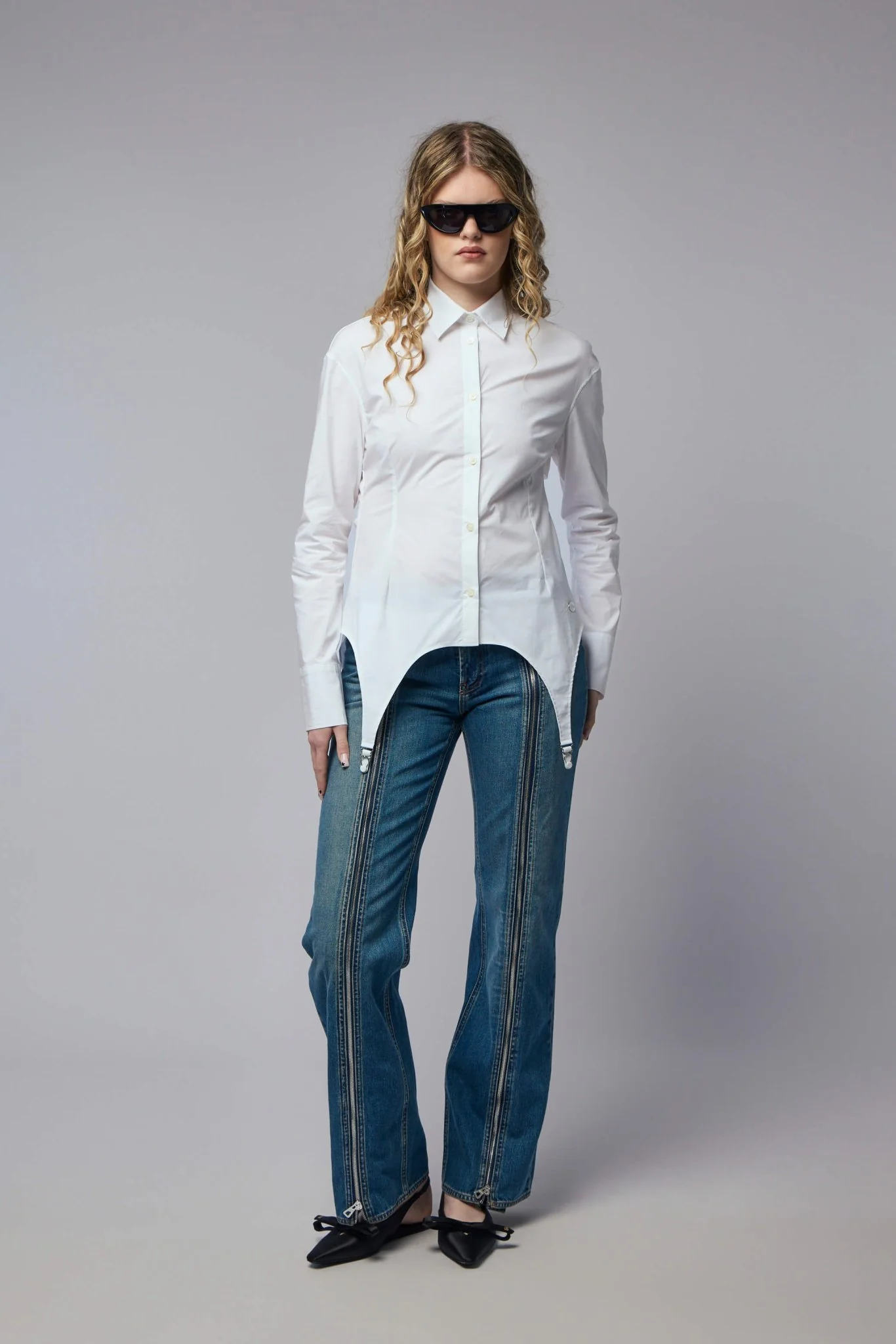Porte Jarretelles Shirt - Image 6