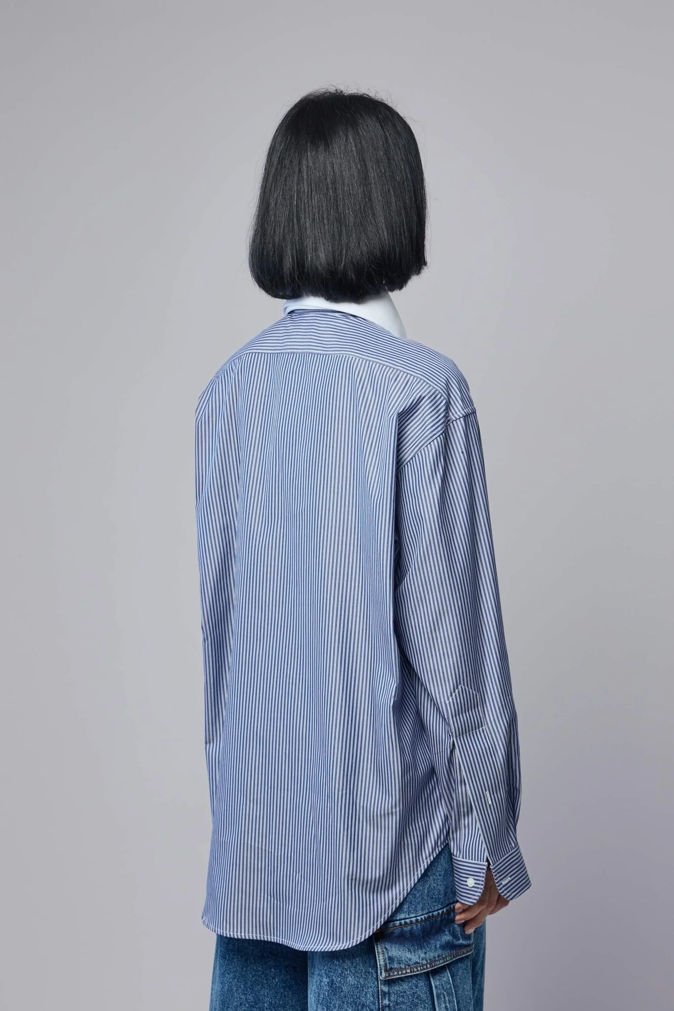Women Striped Fly Away Collar Button Down Woven - Image 5